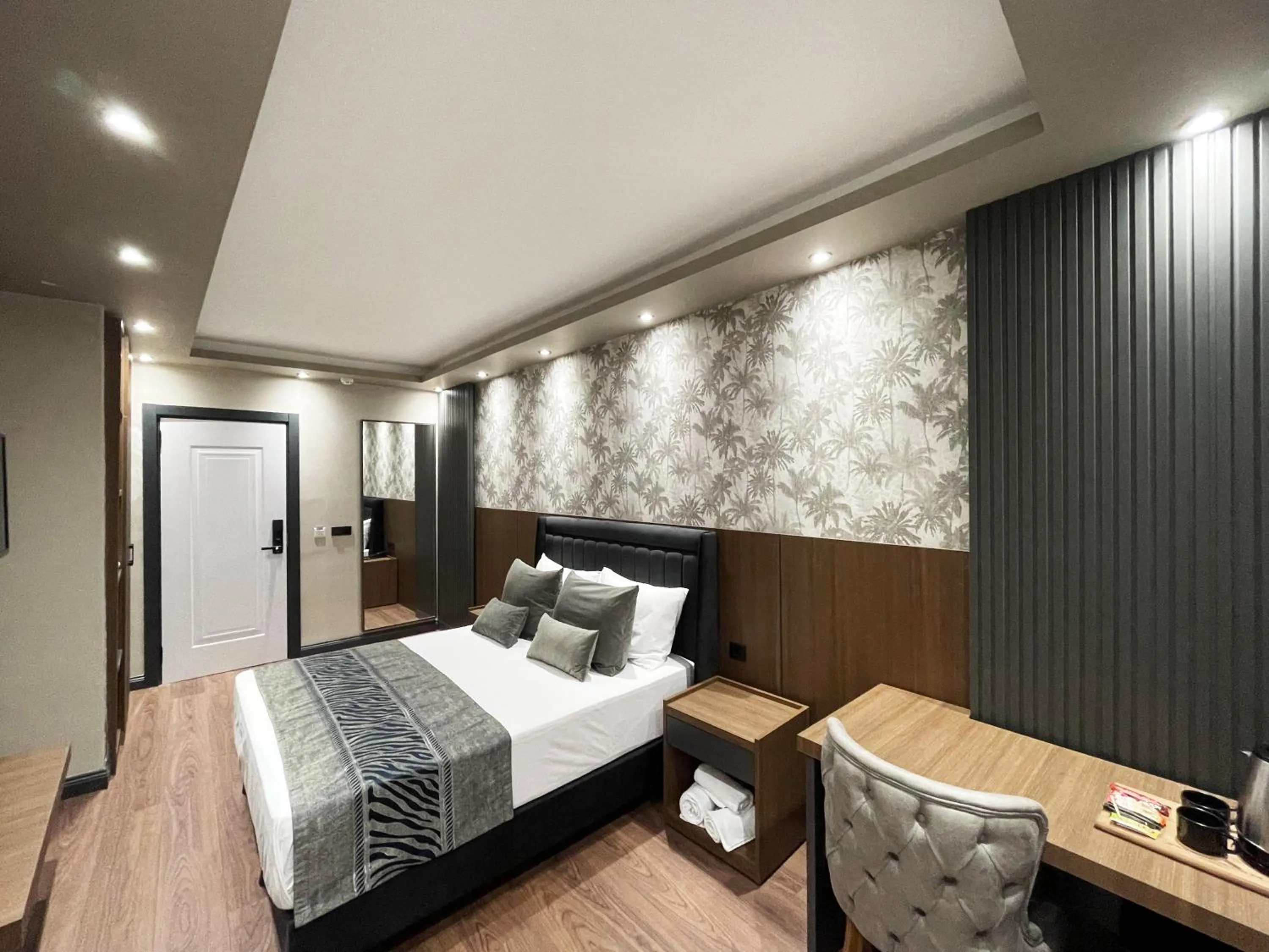 Bed in GRAND ÜSKÜDAR OTEL