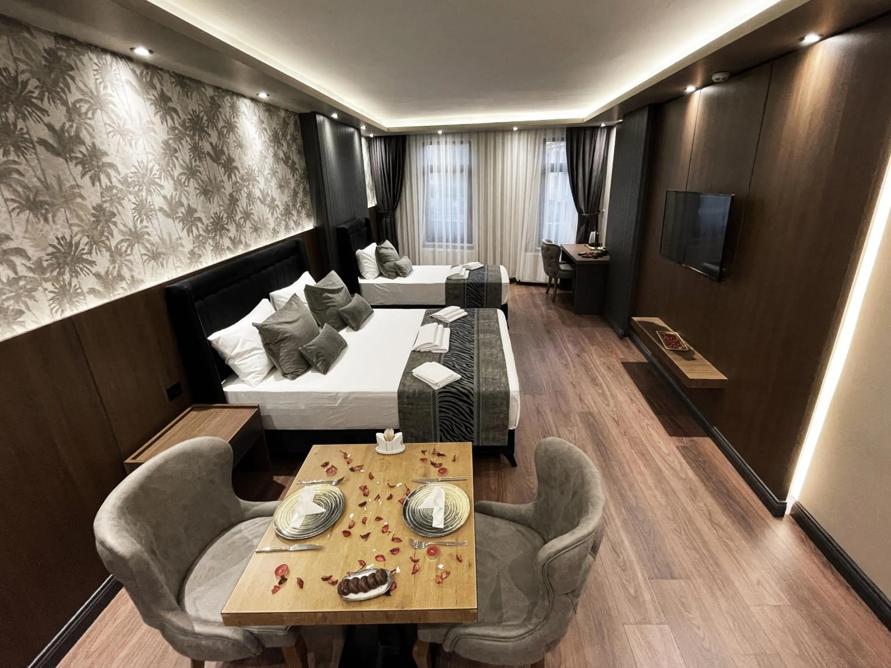 Bed in GRAND ÜSKÜDAR OTEL