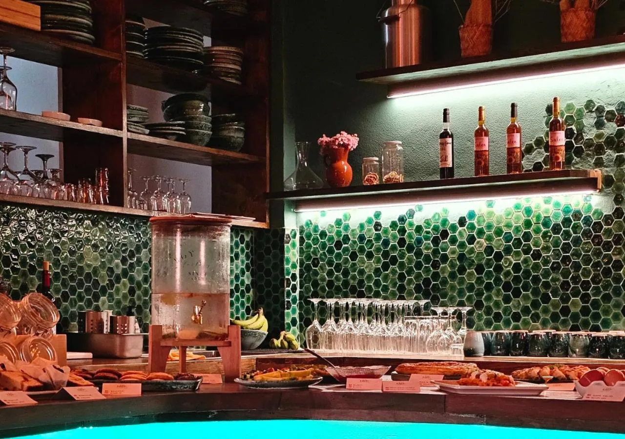 Restaurant/places to eat in Hotel Ecolife Tenerife