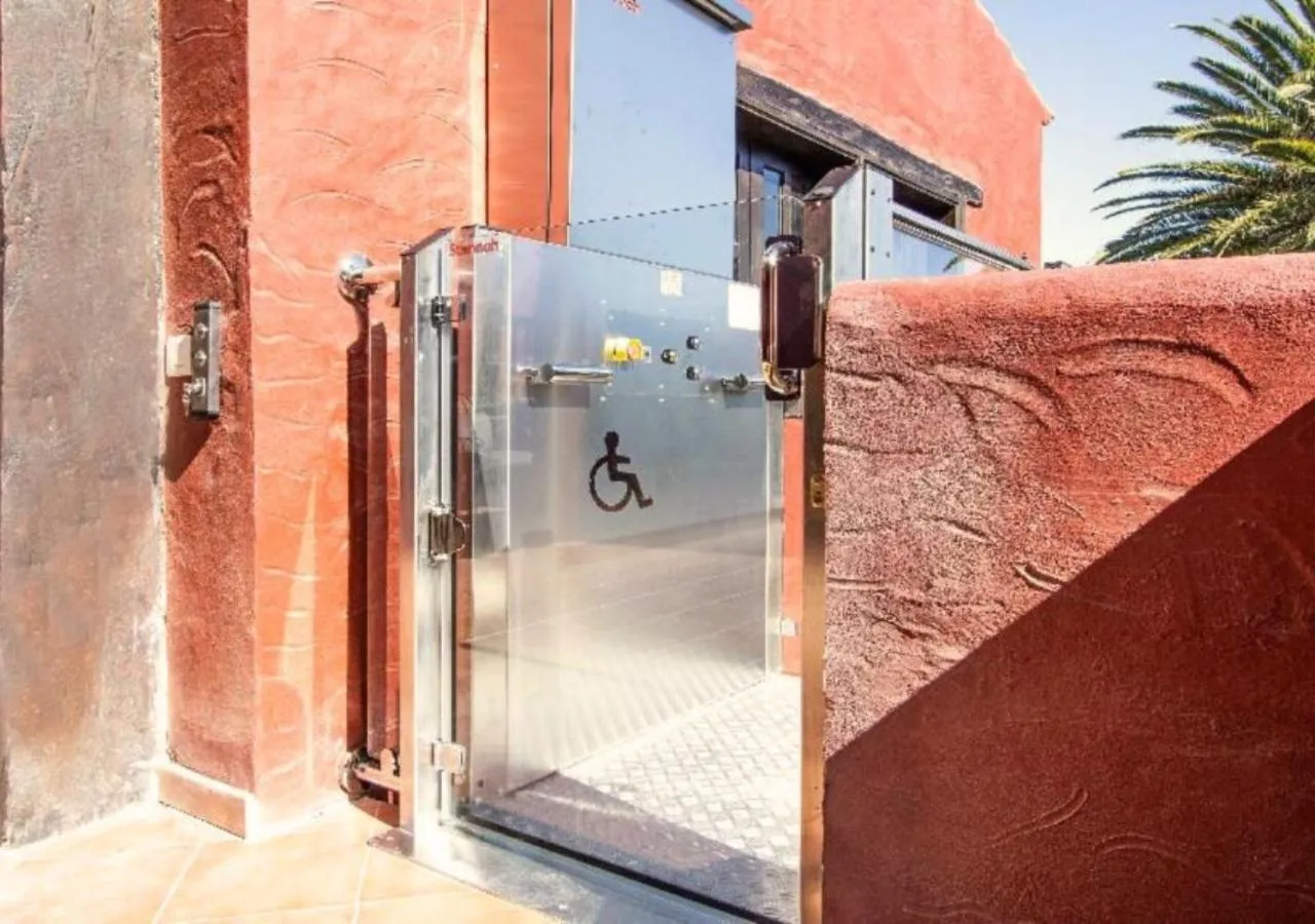 acessibility in Hotel Ecolife Tenerife