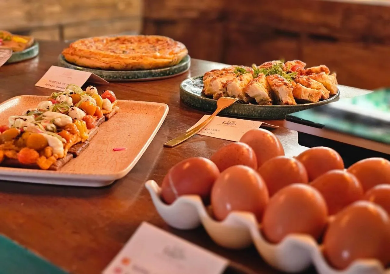 Restaurant/places to eat in Hotel Ecolife Tenerife