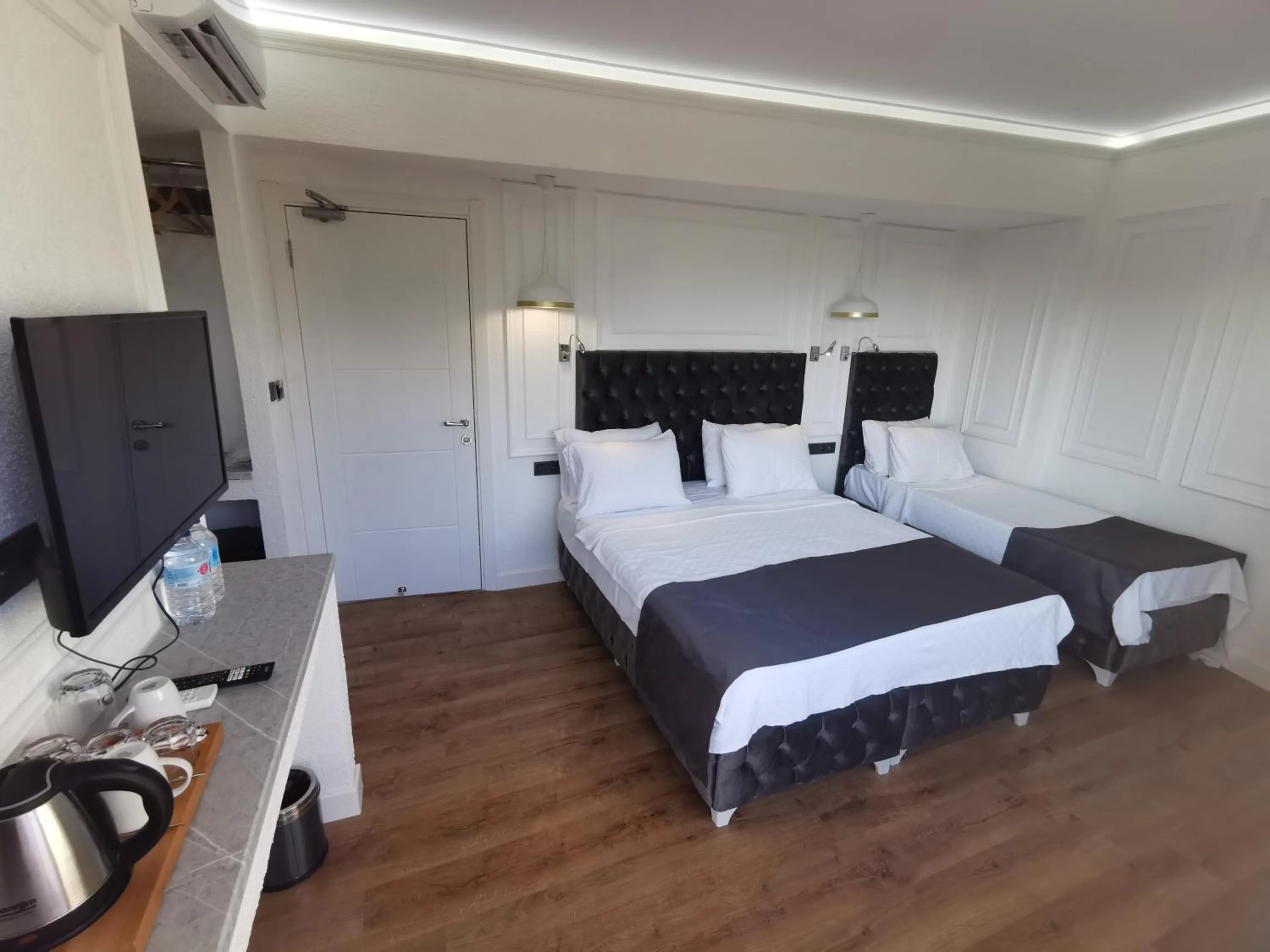 Bedroom, Bed in Efzen hotel