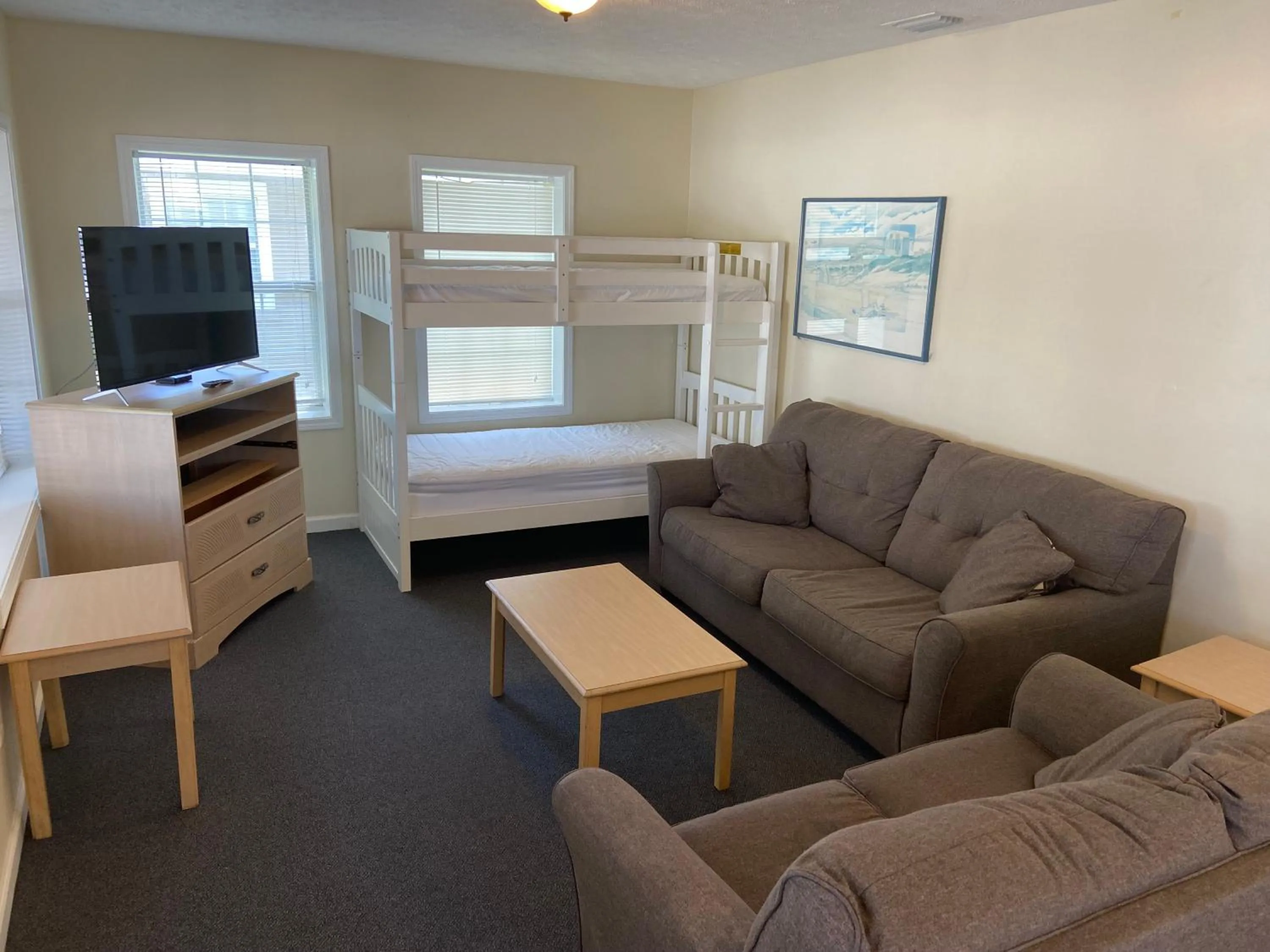 Bed in Cottages Christian Retreat