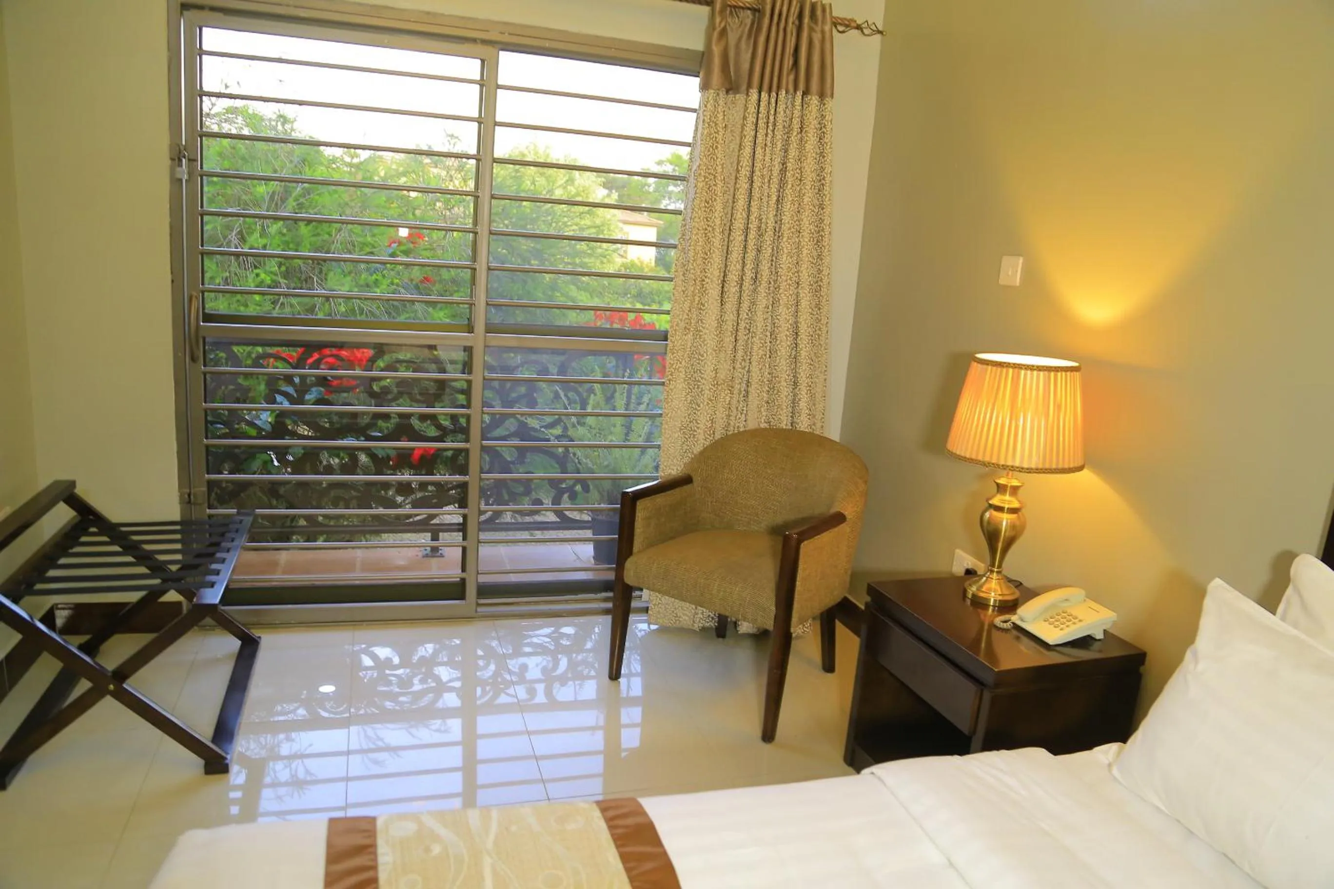 Inner courtyard view, Bed in Royal Victoria House Ltd