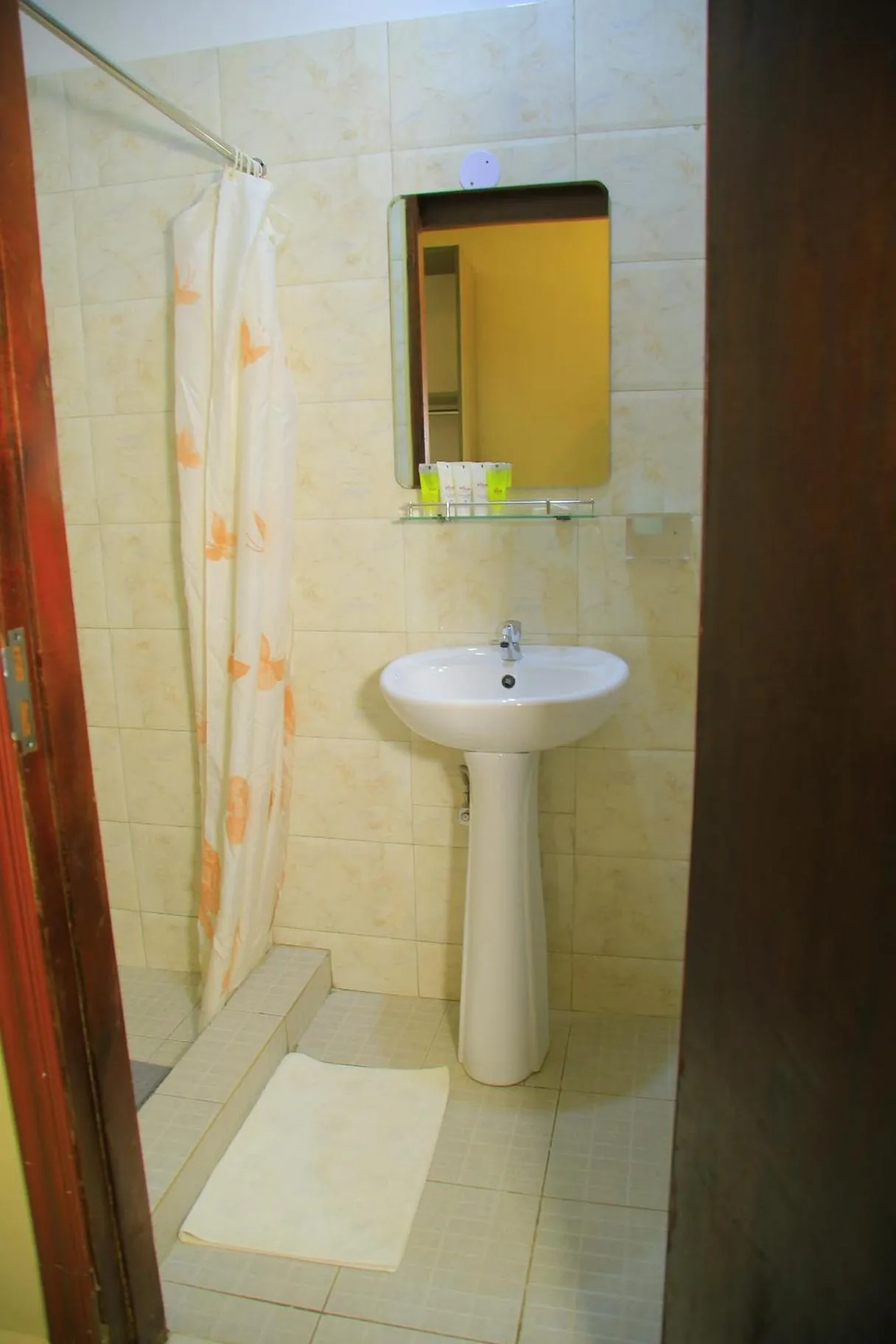 Bathroom in Royal Victoria House Ltd