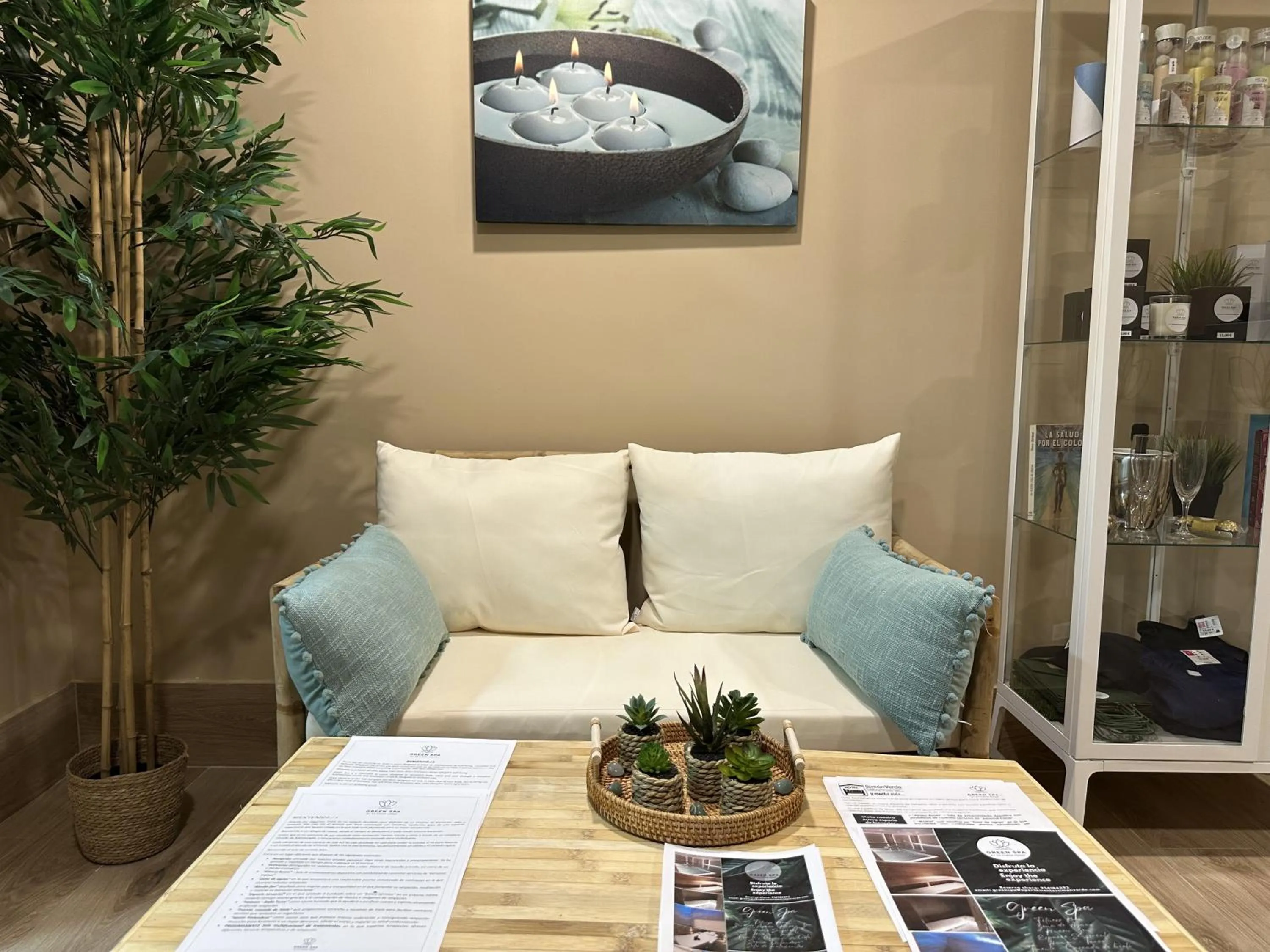 Hospedium Hotel Apartamentos Simón Verde