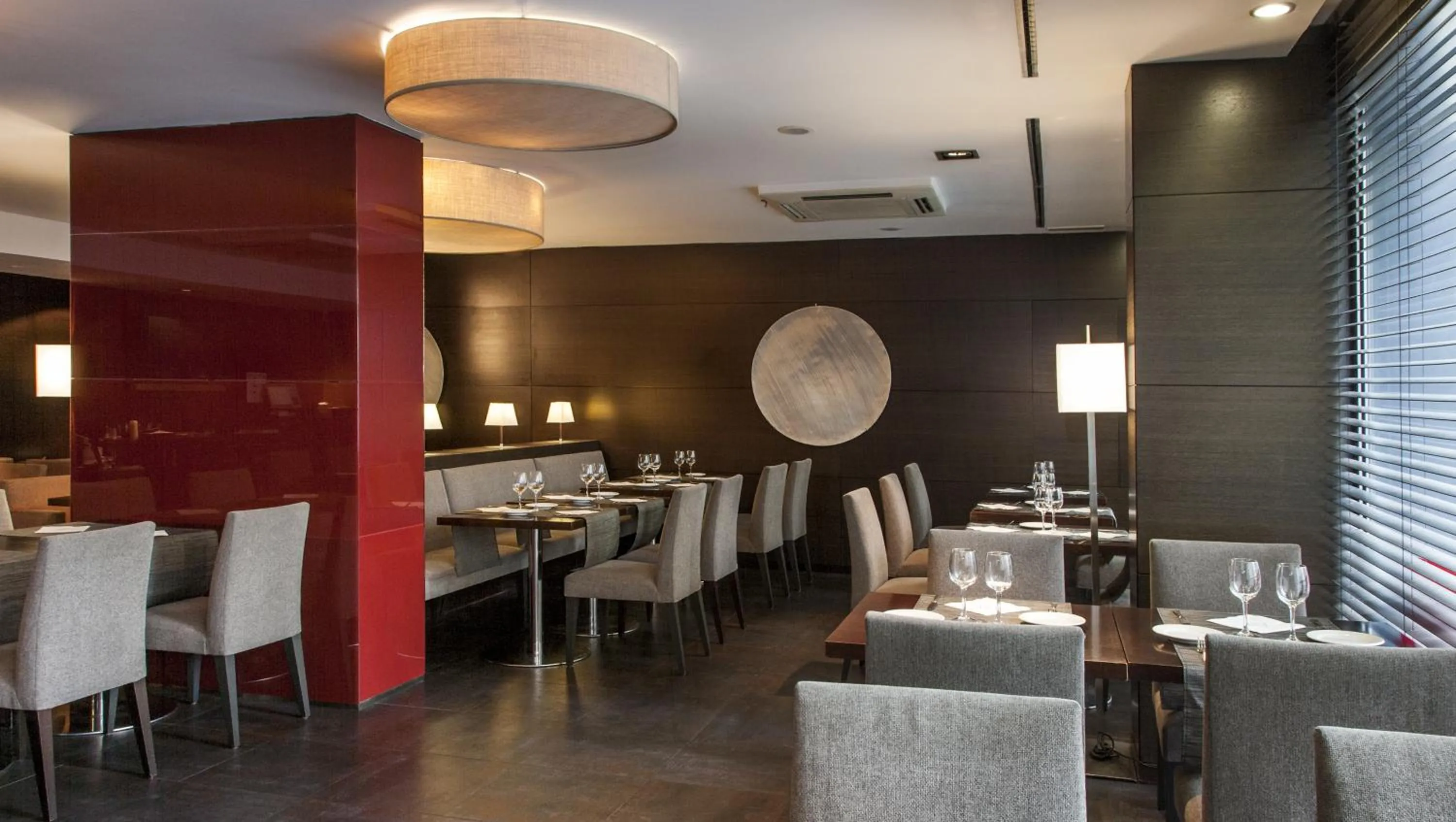 Restaurant/places to eat in Zenit Barcelona