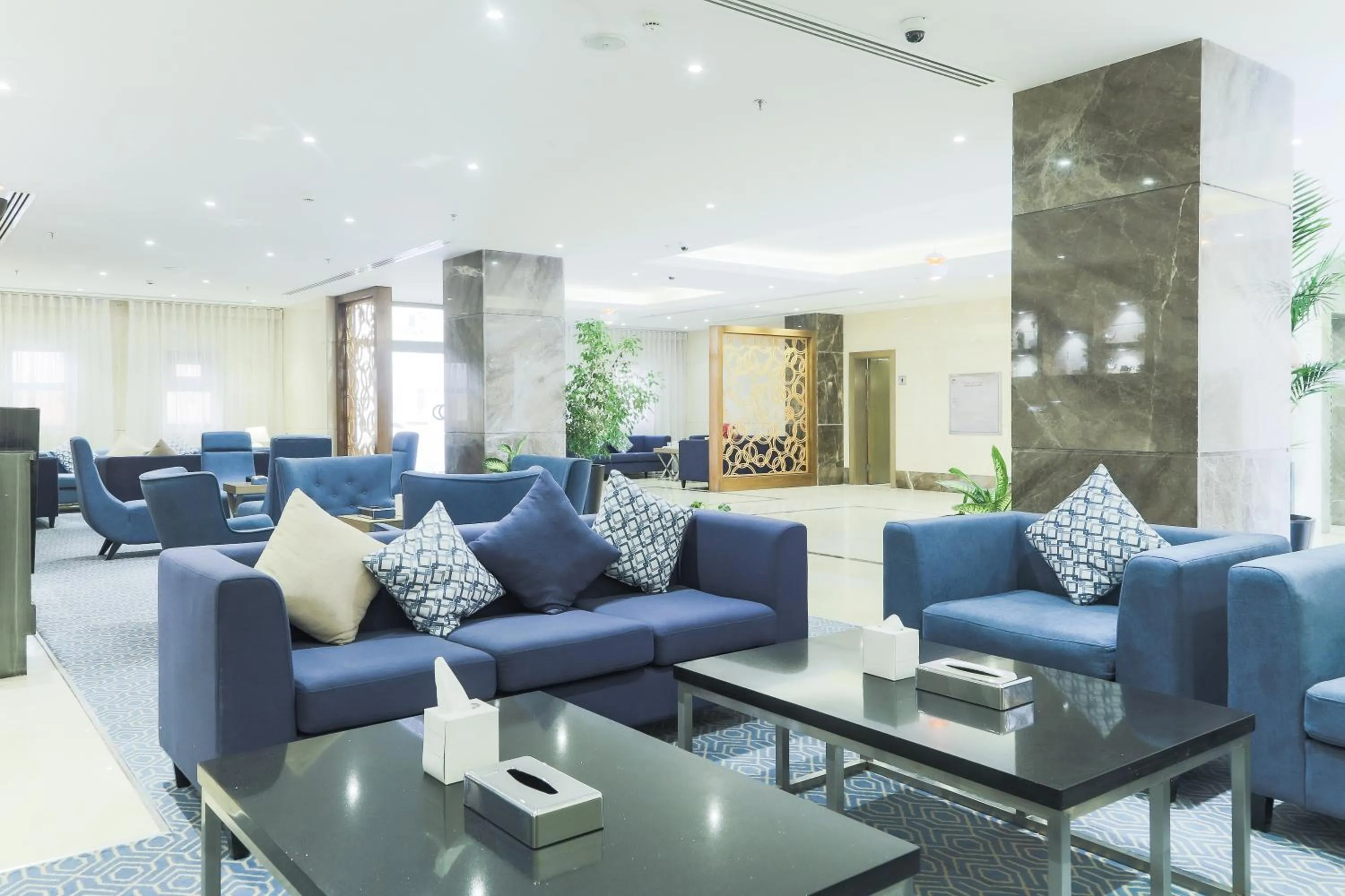 Seating area in Safwat Alkhobar Hotel