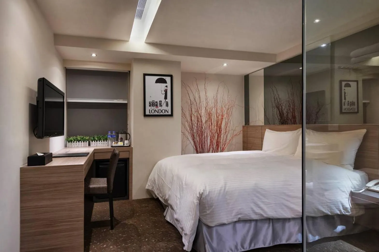 Bedroom in Hotels Here - Taipei