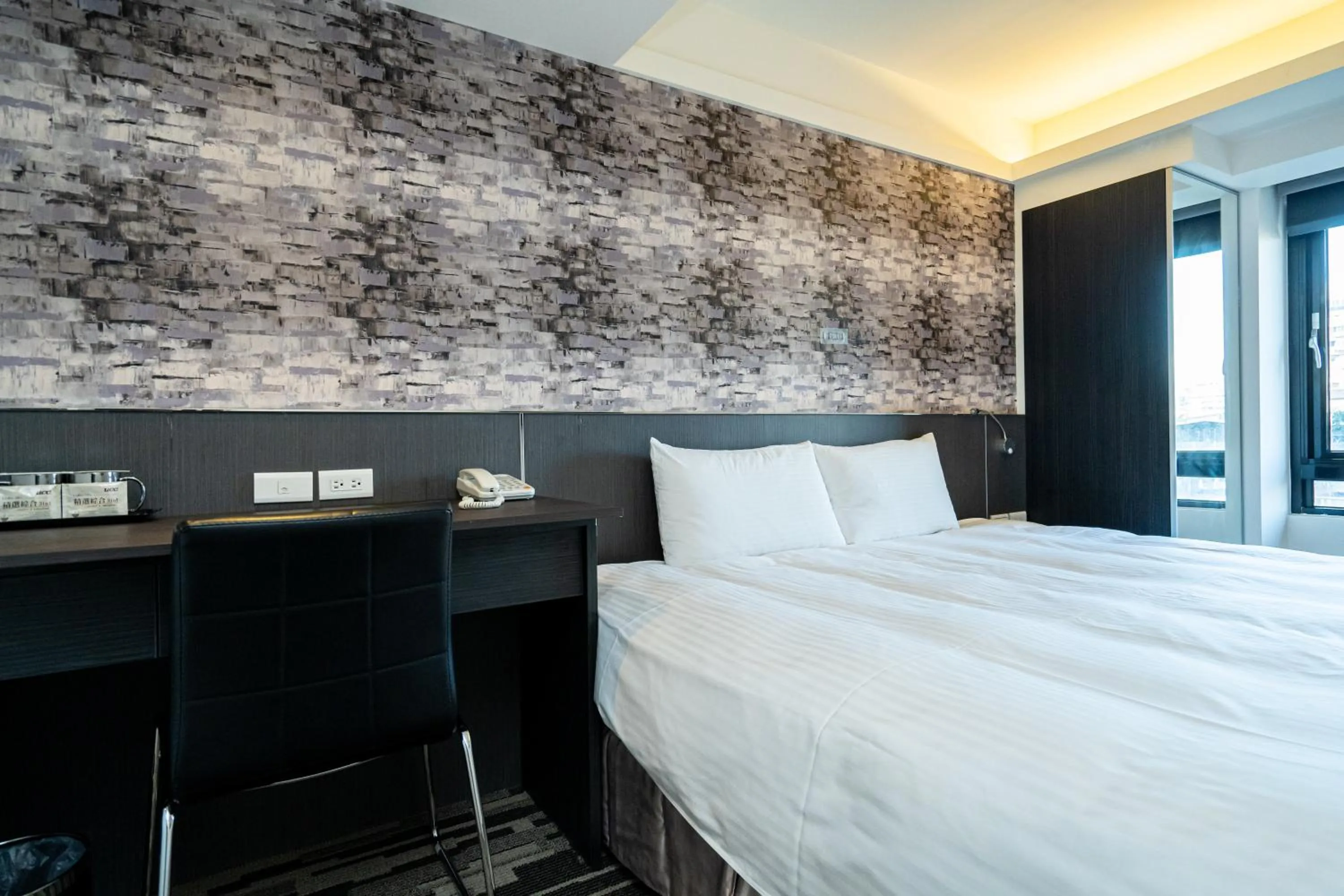 Bedroom in Hotels Here - Taipei