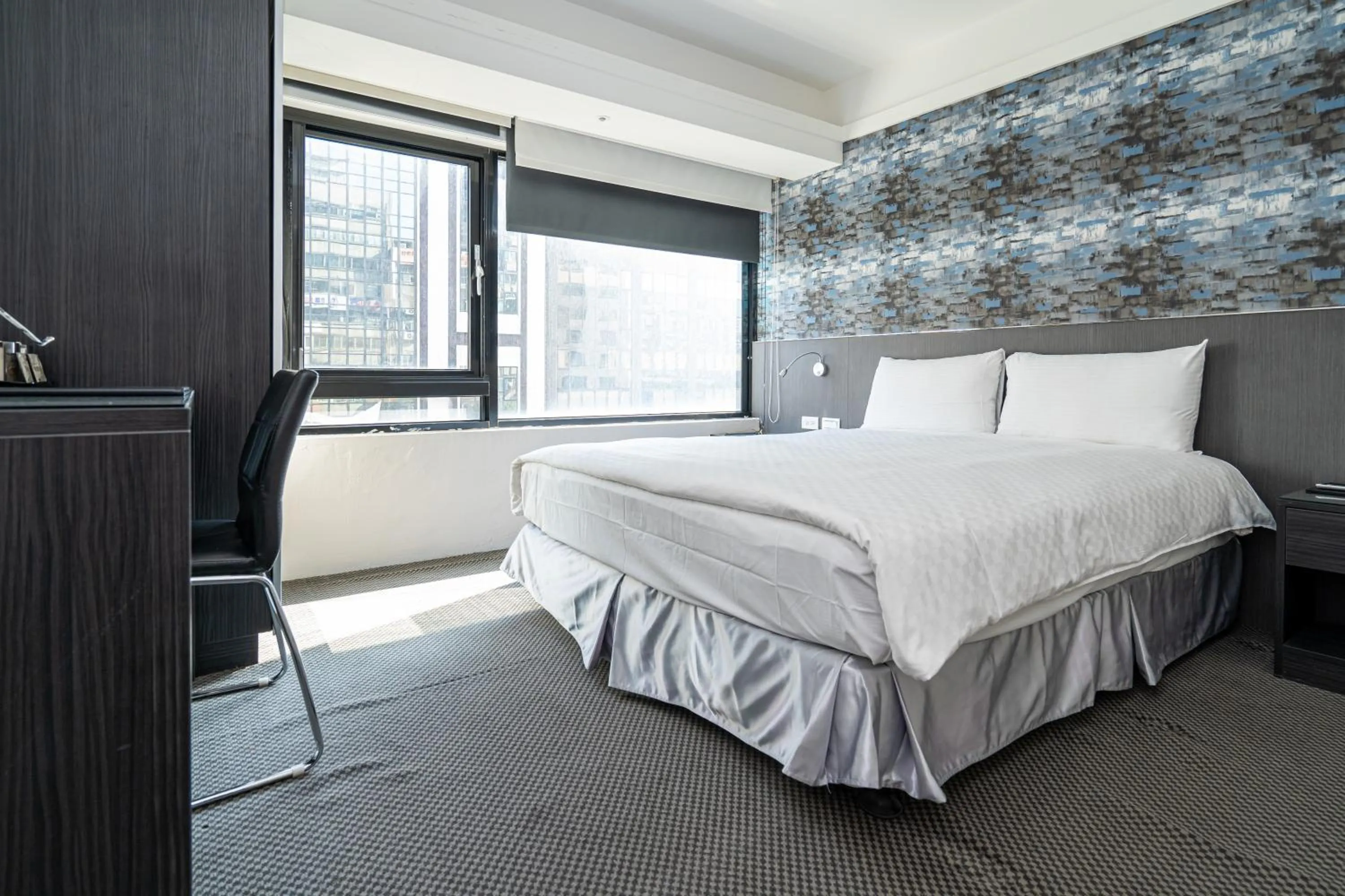 Photo of the whole room in Hotels Here - Taipei