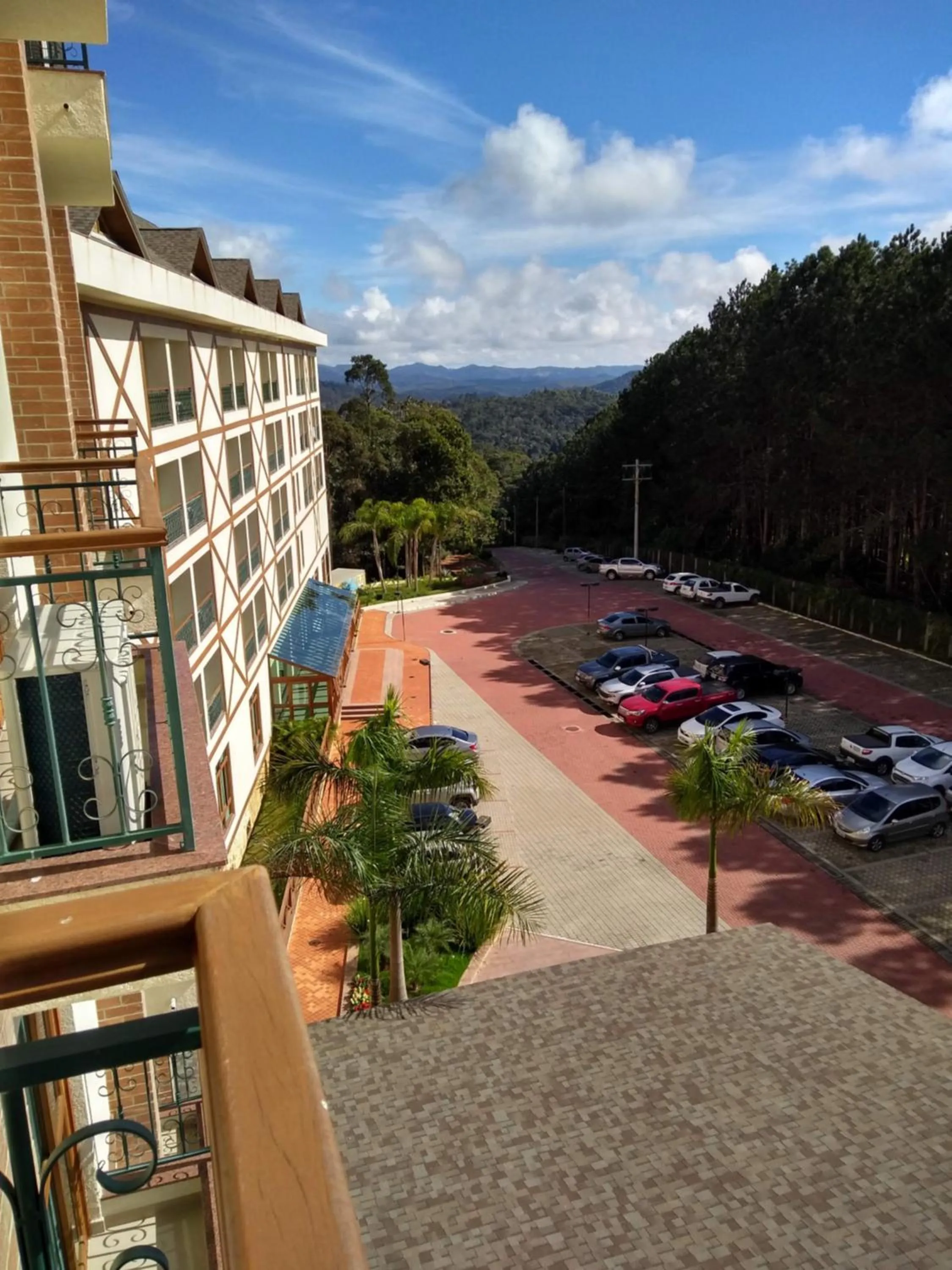 Property building in Flat Pedra Azul