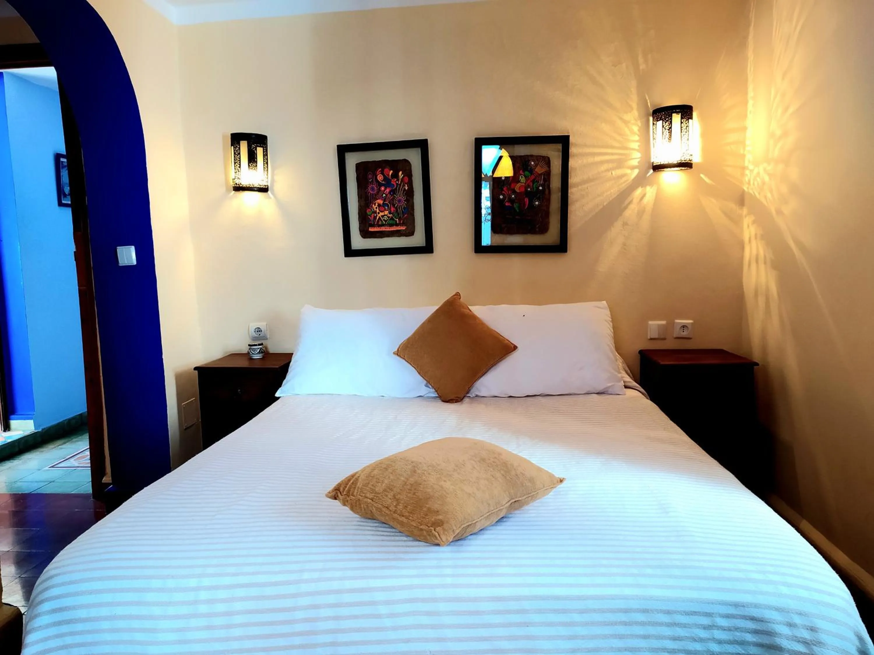 Bed in Hotel Gernika