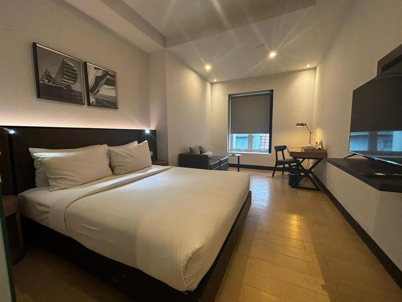 Bed in Lemansion Senopati
