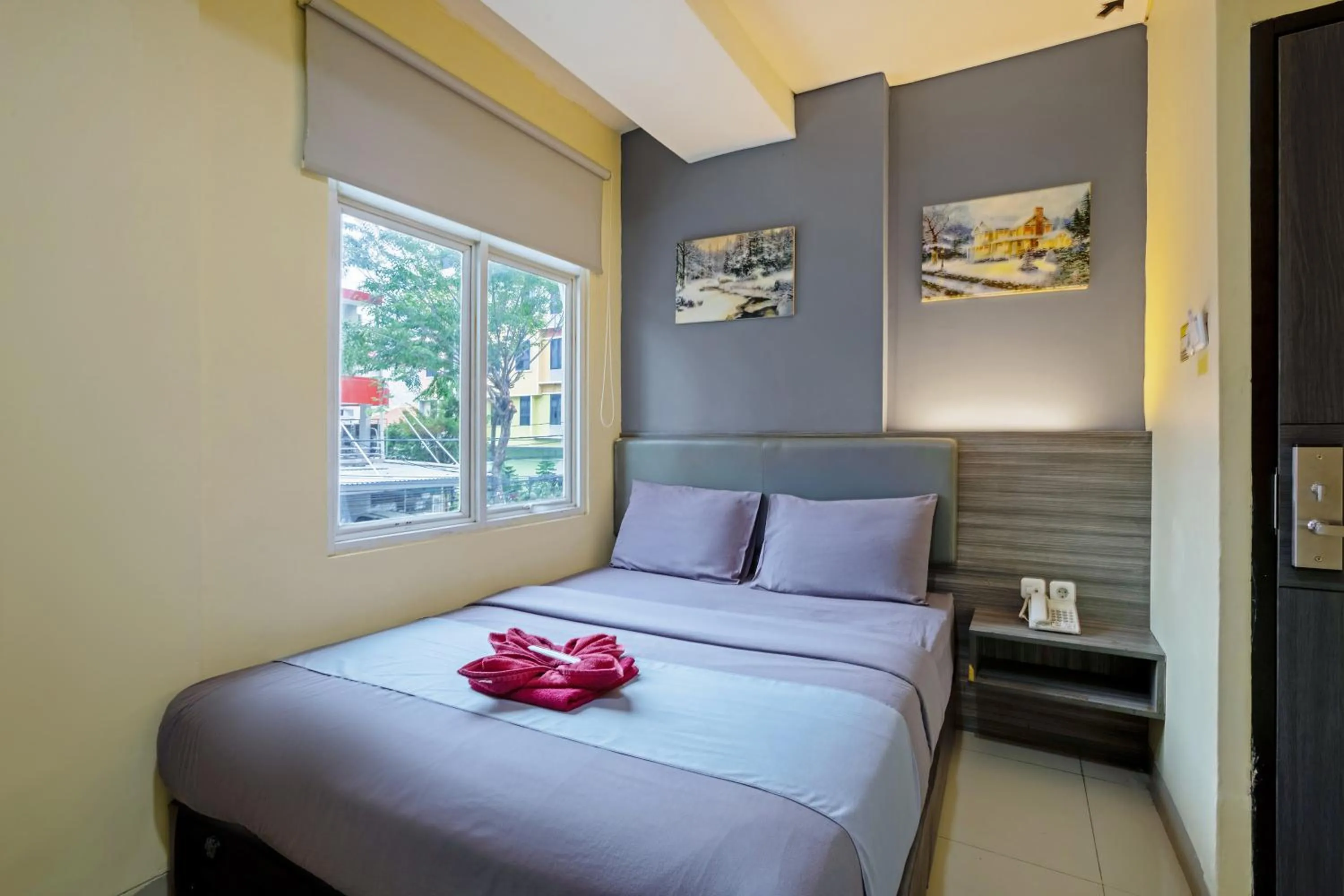 Bed in City Biz Residence