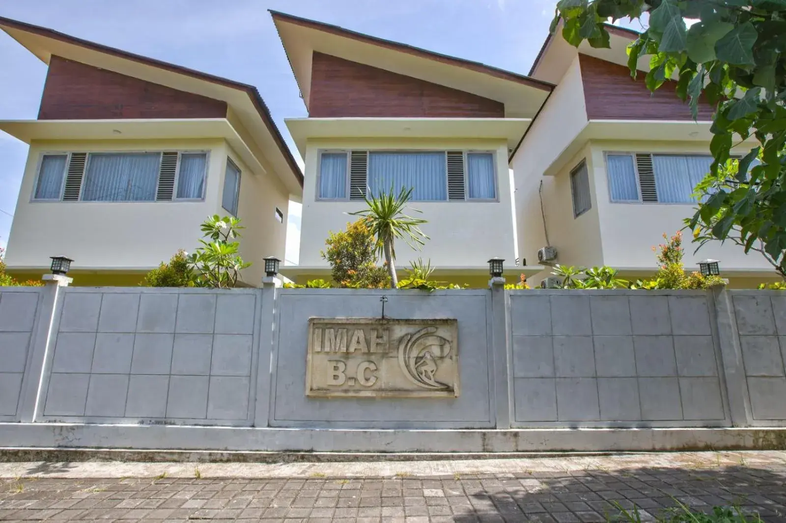 ImahBC Surfcamp ImahBC Surfcamp