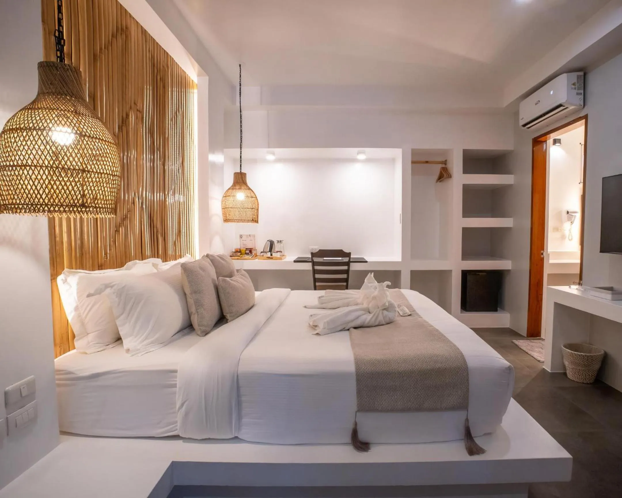 Bedroom, Bed in Bathala Resort