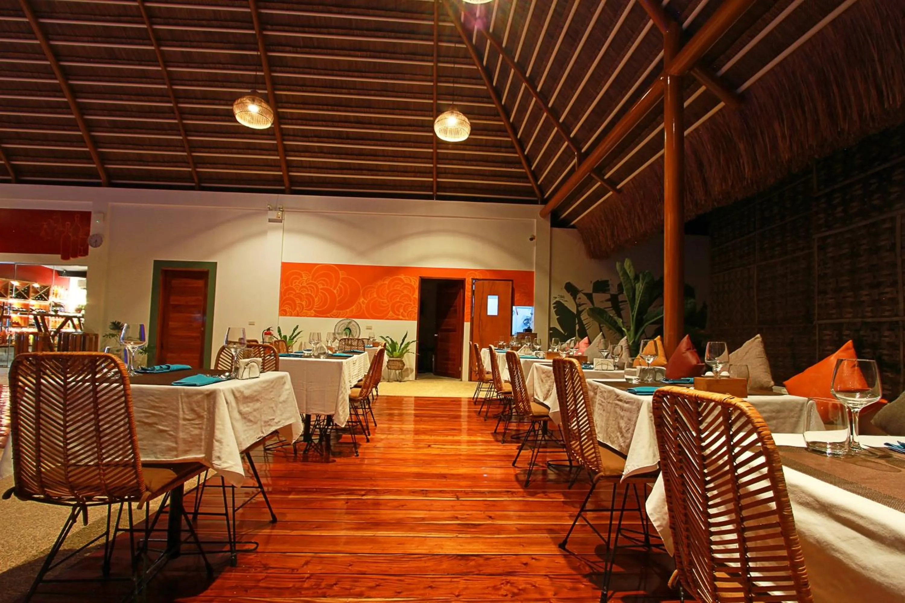 Restaurant/places to eat in Bathala Resort