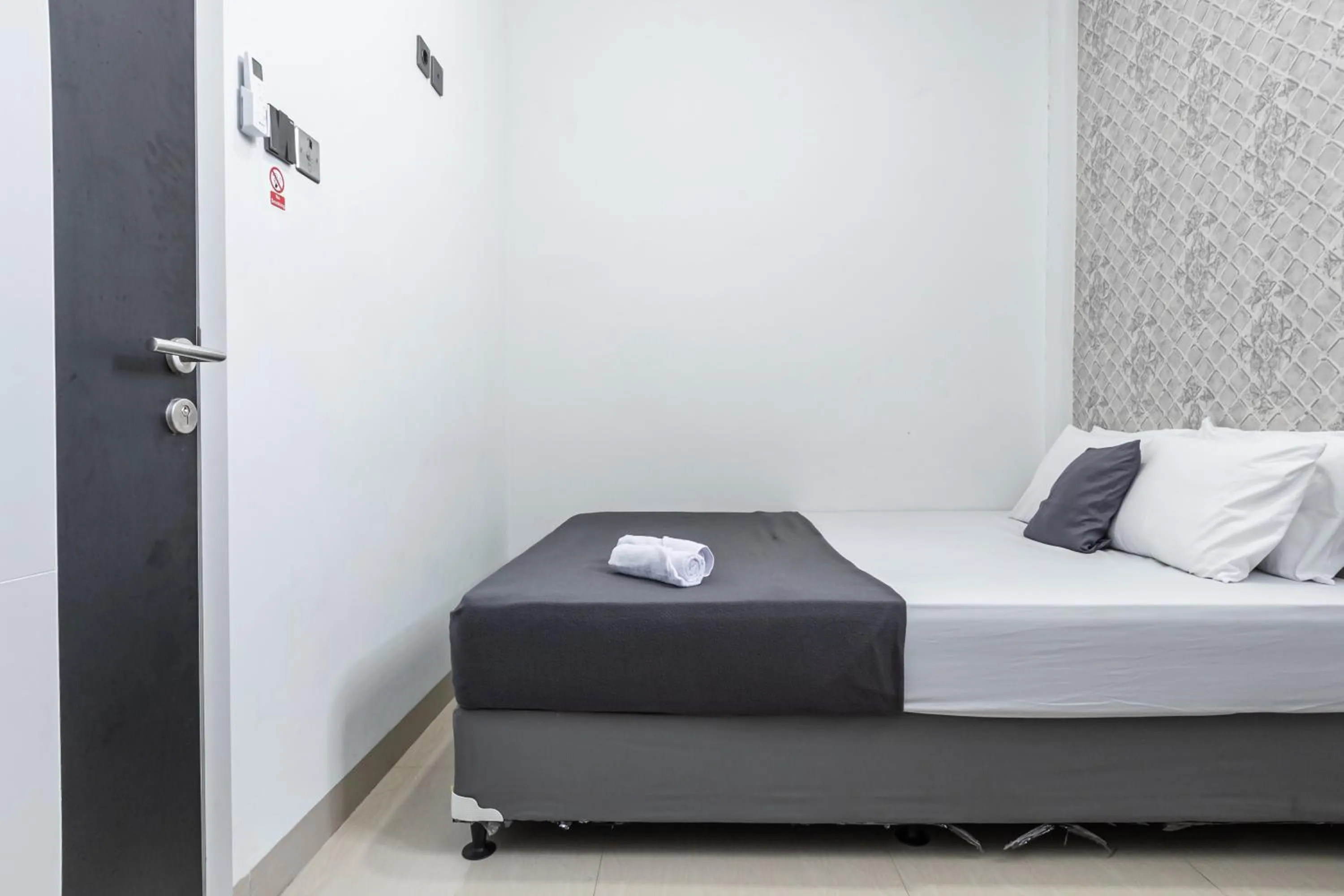 Bed in Monggo Mampir Tanjung Duren By Reccoma