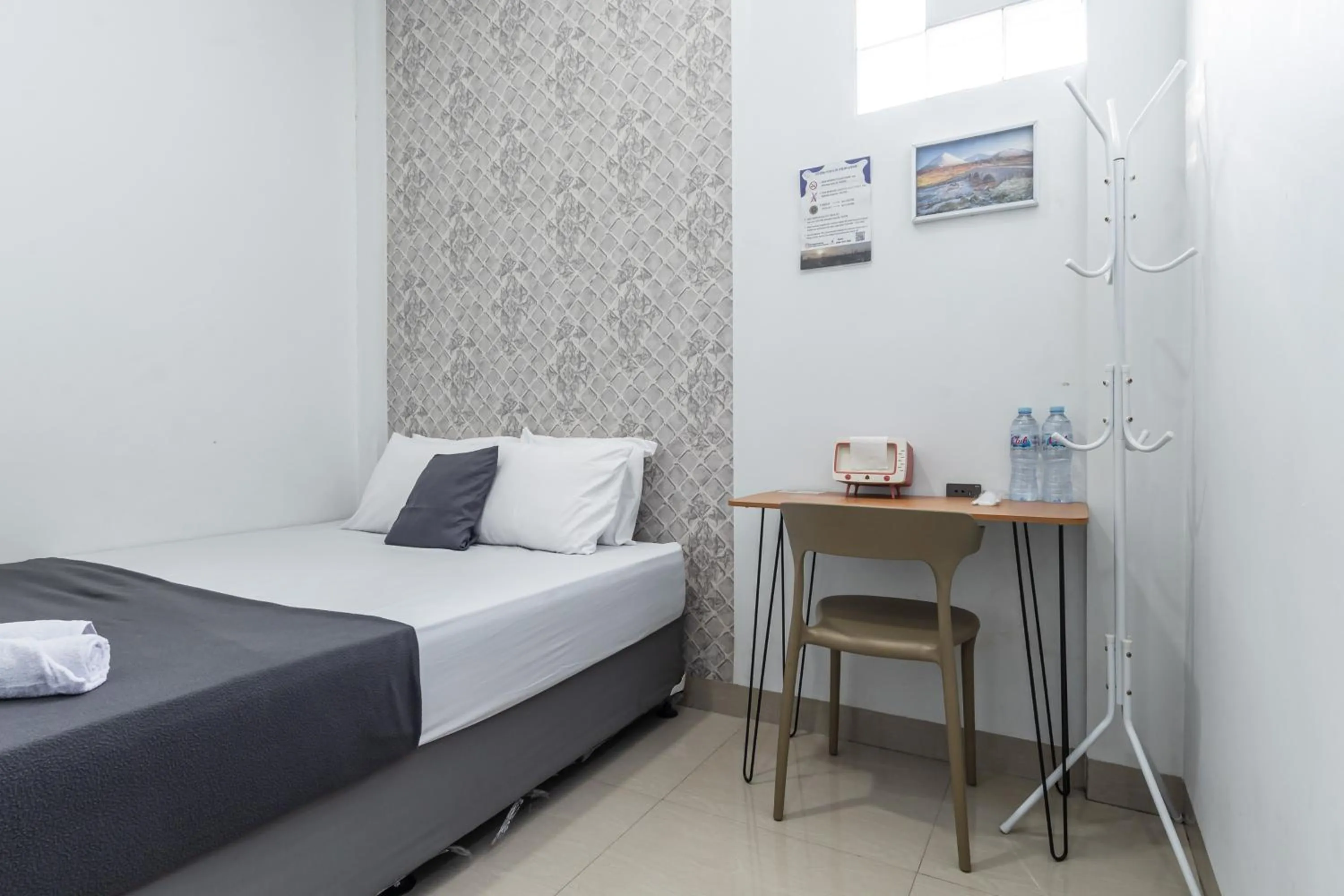 Bed in Monggo Mampir Tanjung Duren By Reccoma