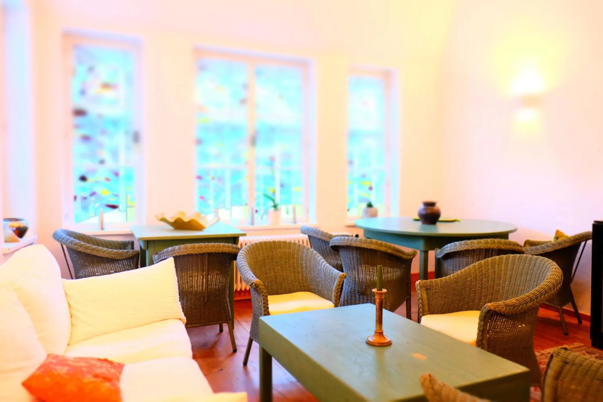 Communal lounge/ TV room in Hotel Maurerhansl