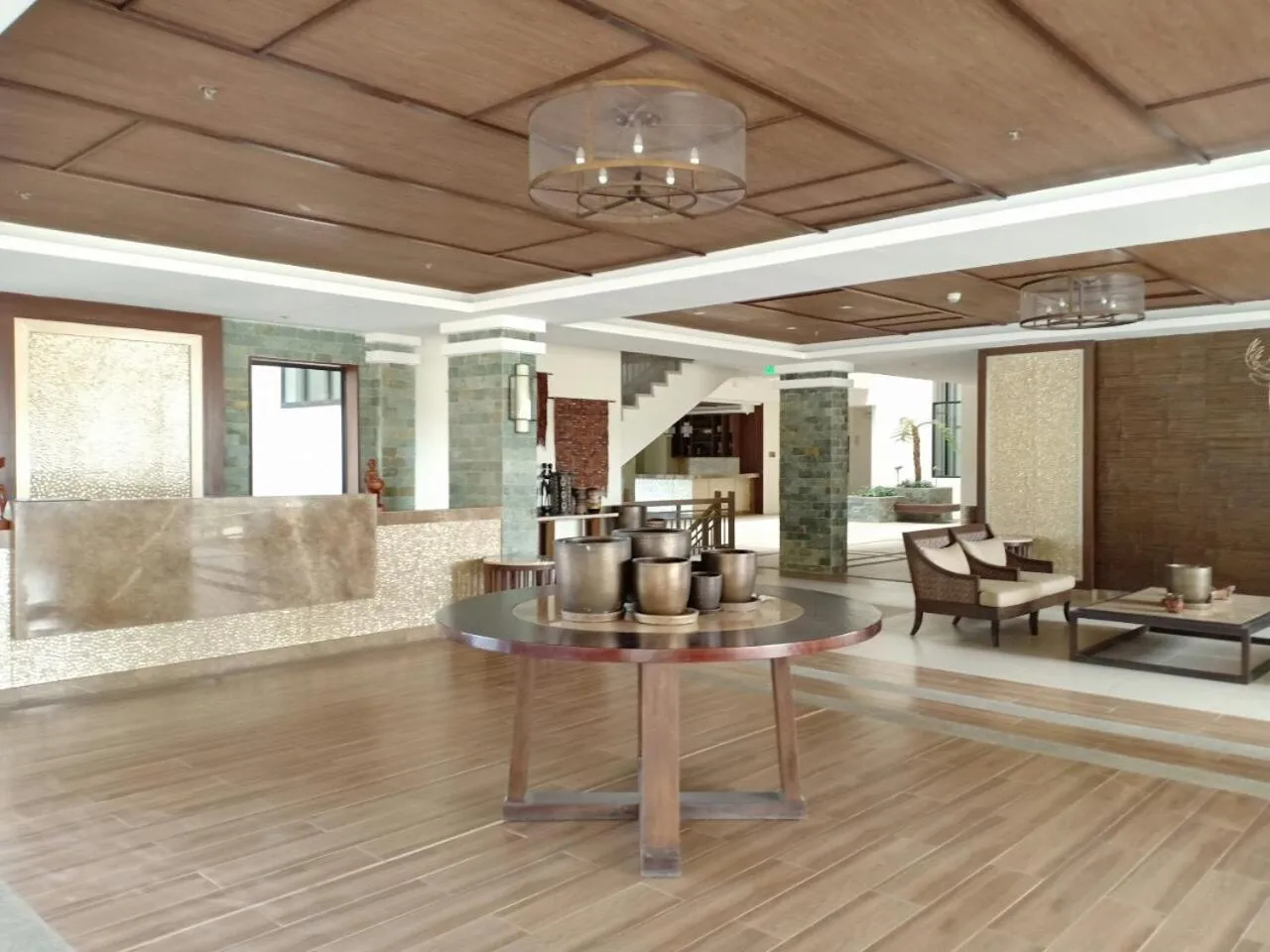 Property building in BRISTLE RIDGE CONDOMINIUM