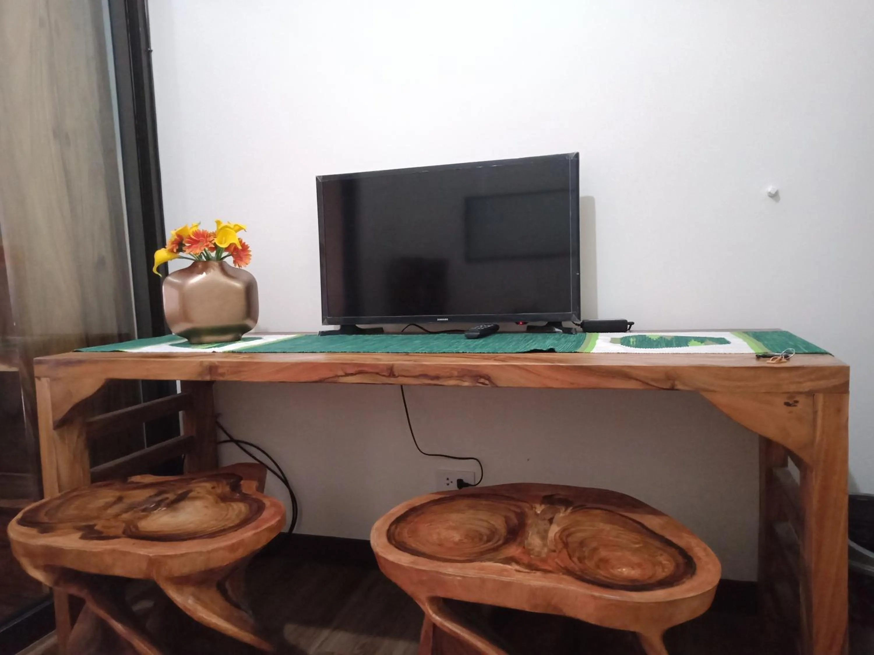 TV and multimedia in BRISTLE RIDGE CONDOMINIUM