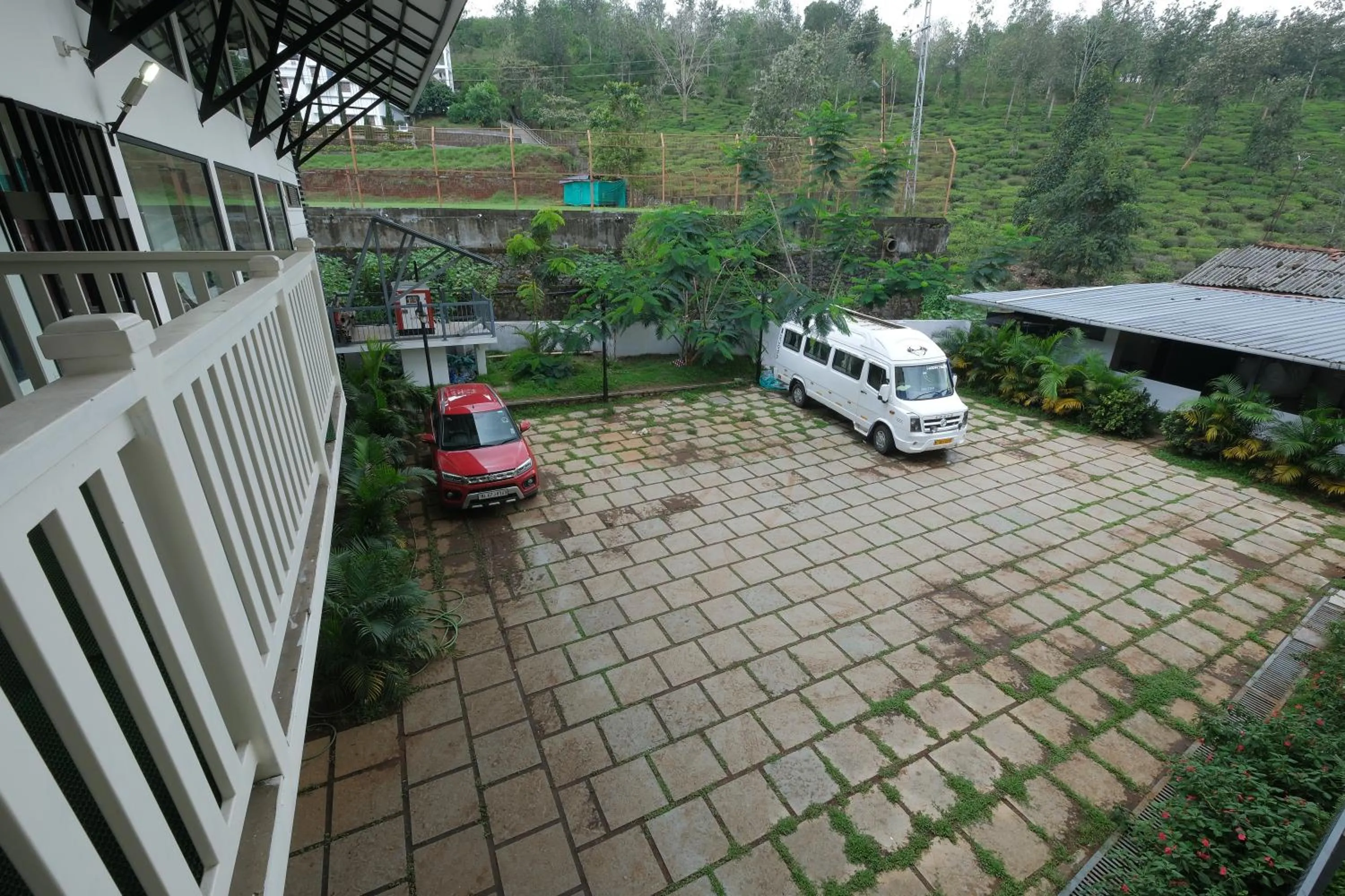 Parking in Thekkady Gavi Suites