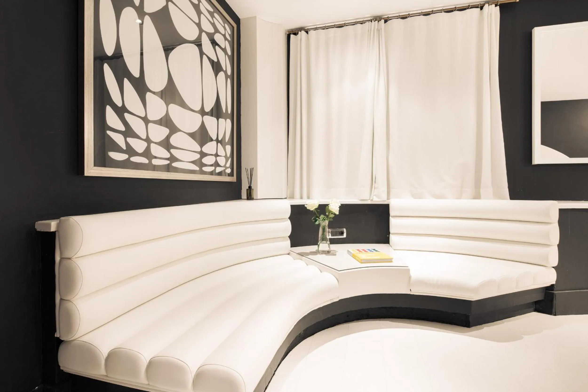 Bedroom, Bed in La França Travellers Adults Only