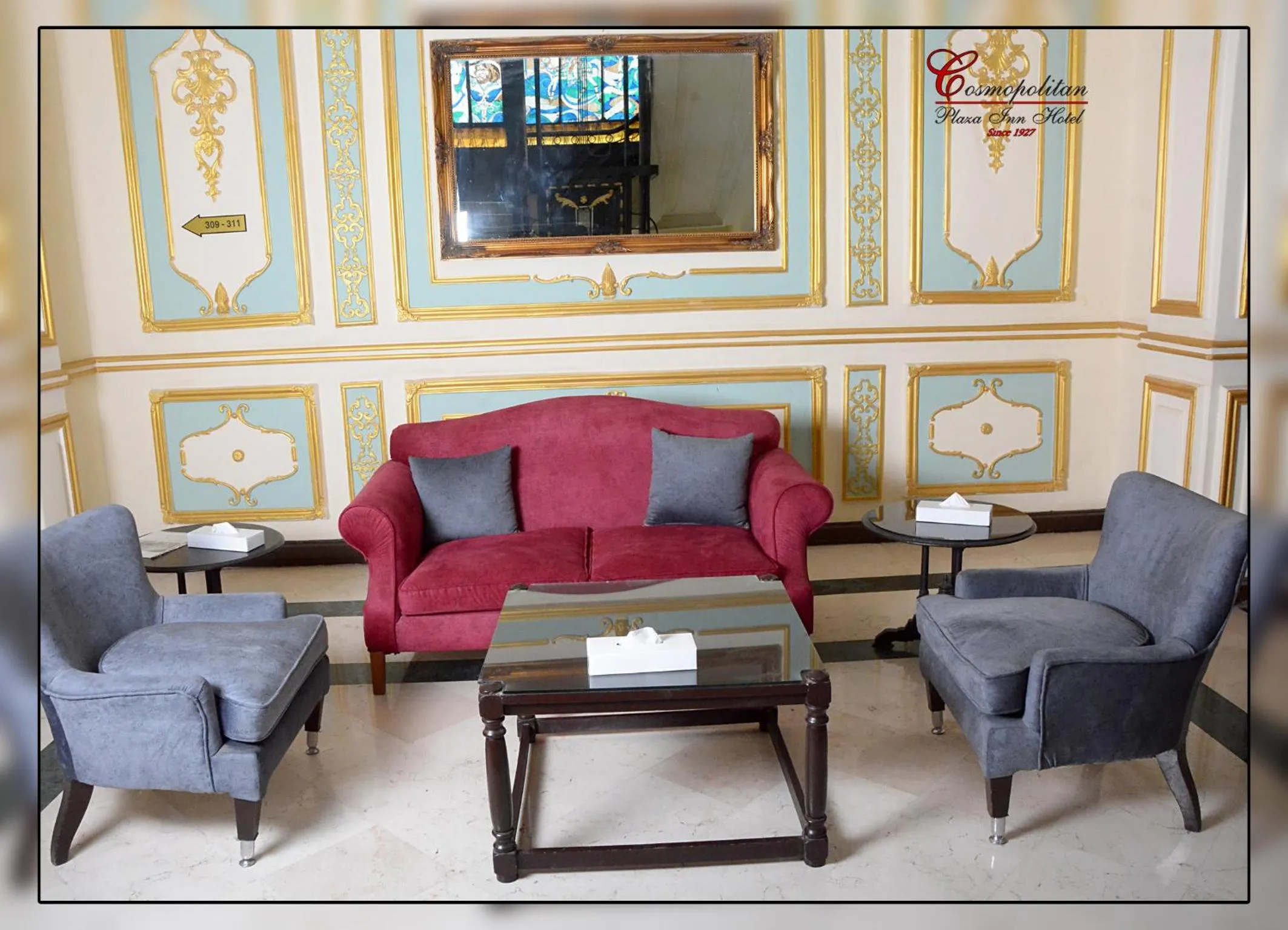 Seating area in Cosmopolitan hotel