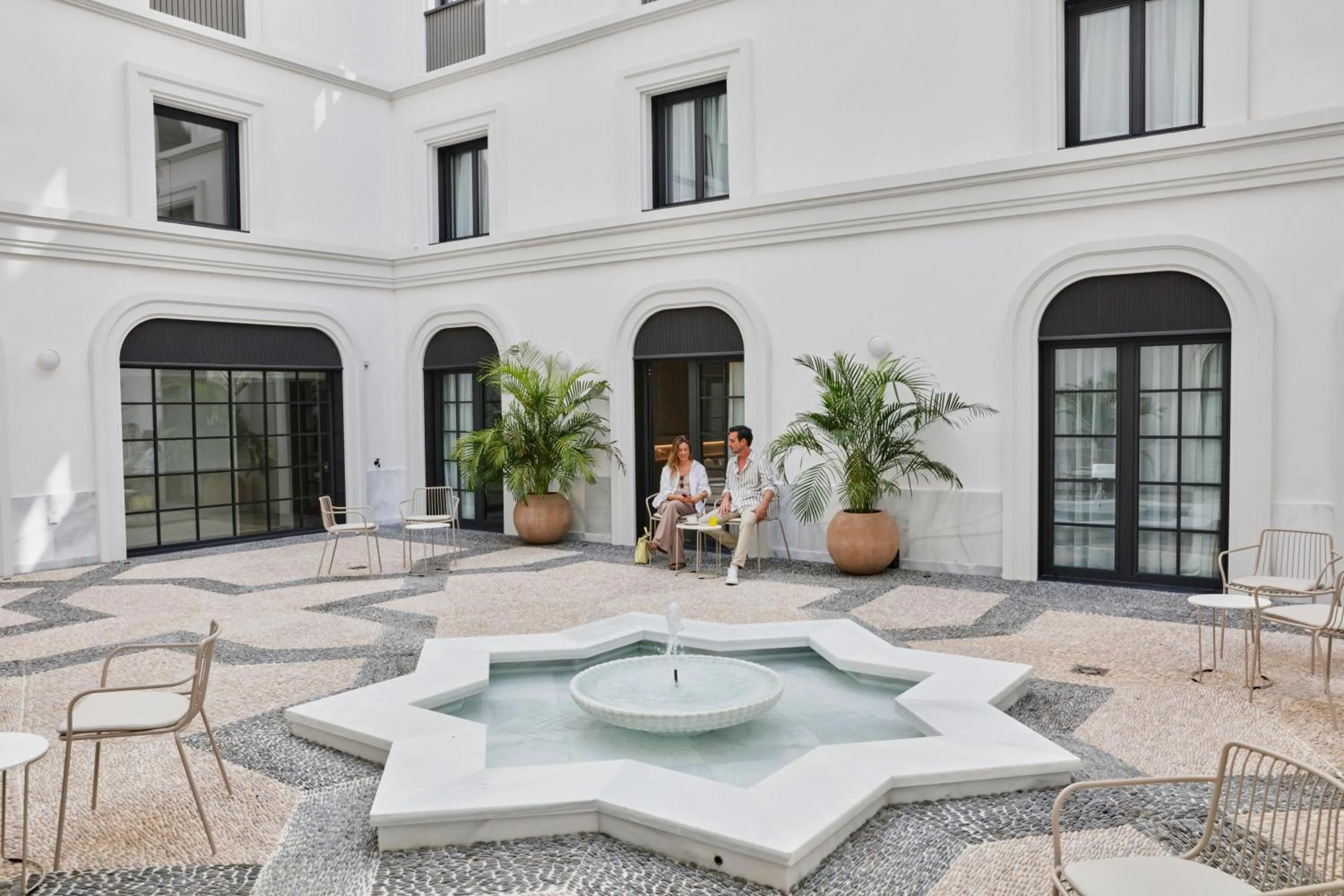 Garden in Hotel Bécquer