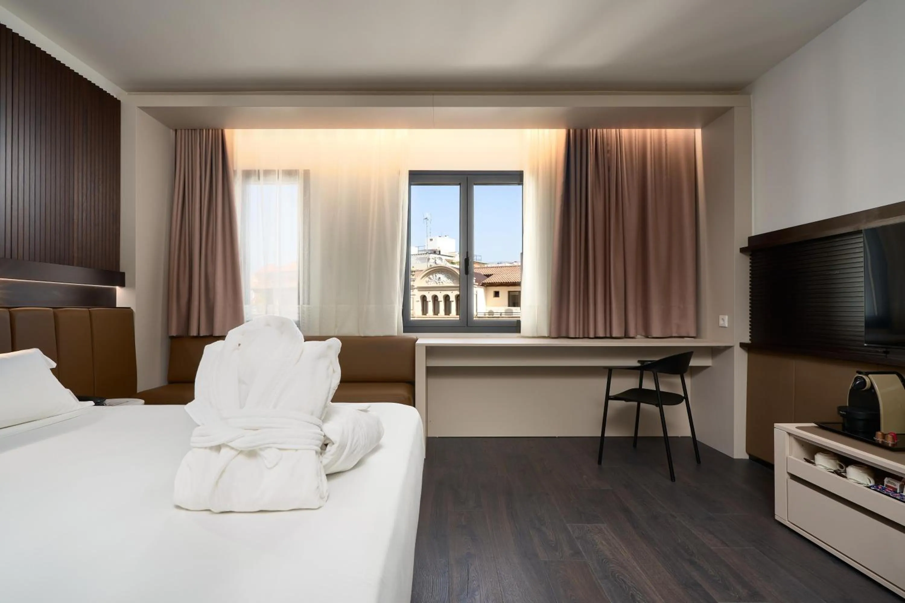 Photo of the whole room, Bed in Hotel Bécquer