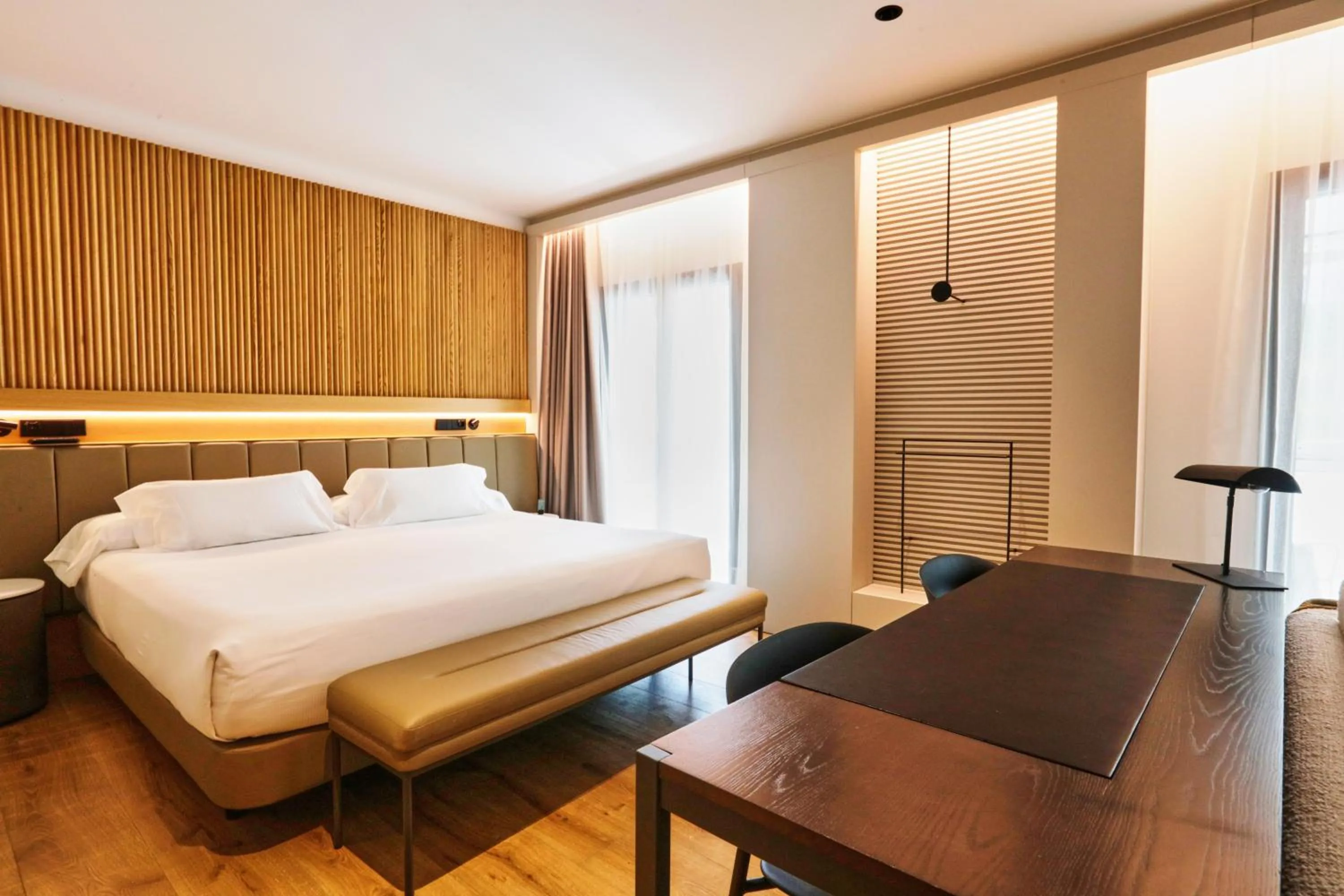 Photo of the whole room, Bed in Hotel Bécquer