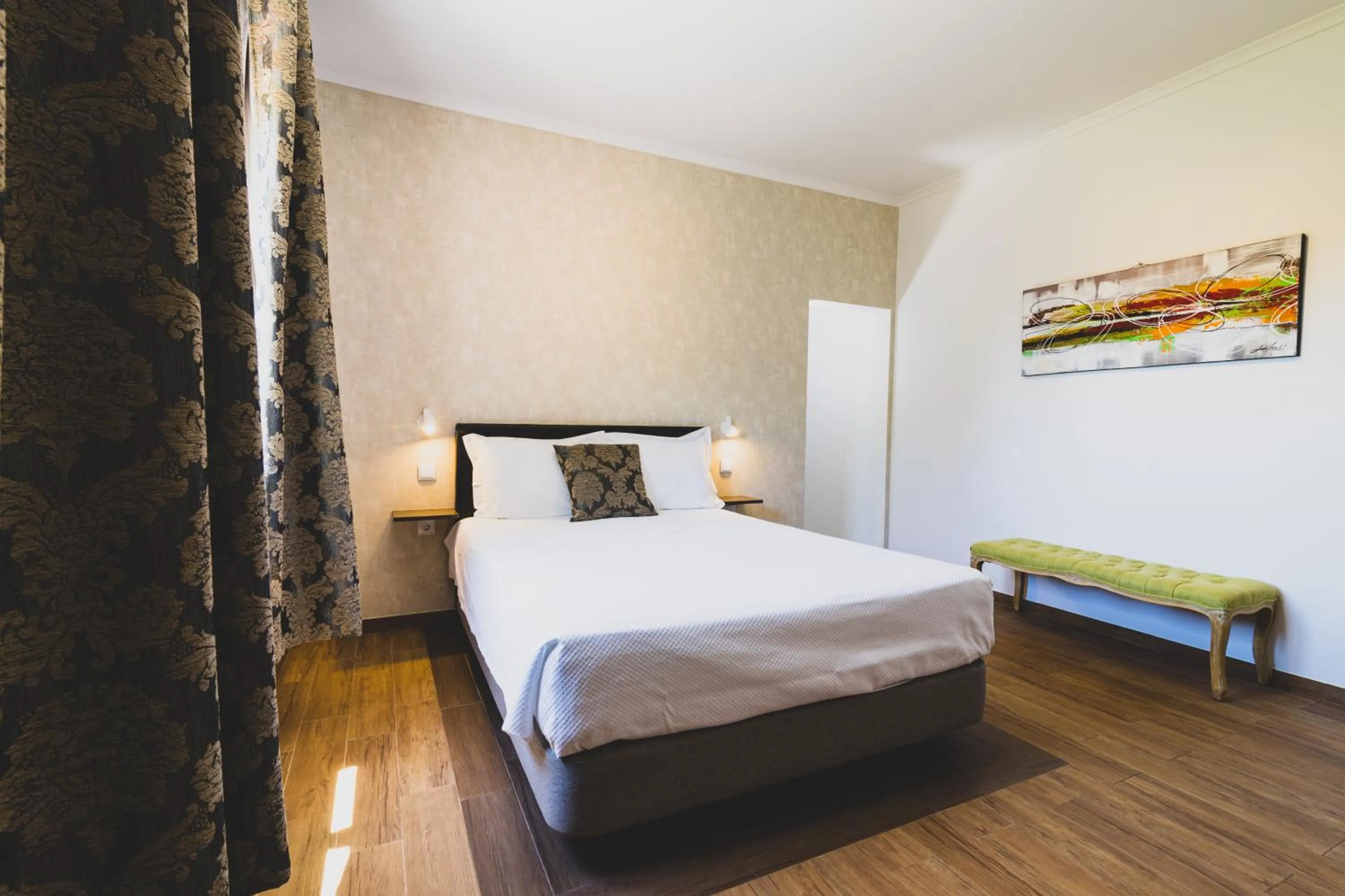 Bed in Vila Fuzeta Bed & Breakfast