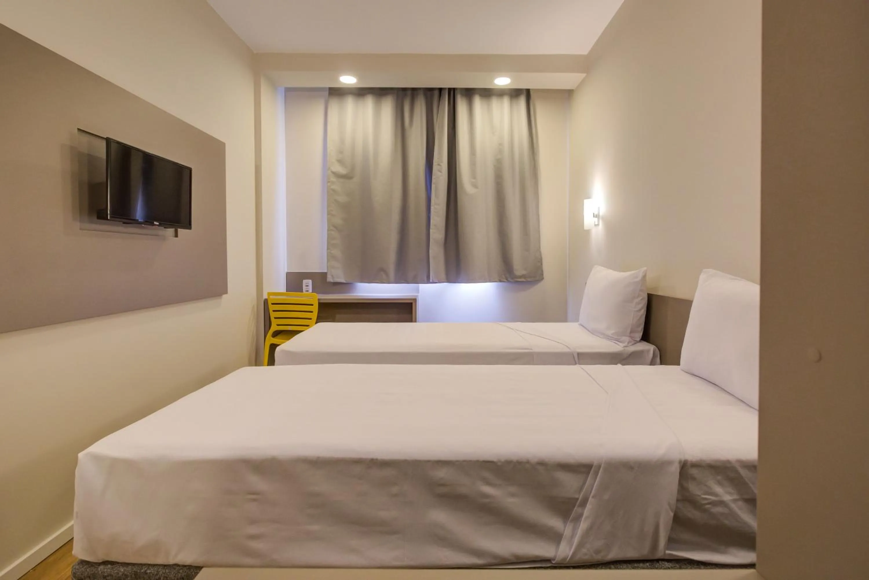 Bed in Transamerica Fit Rio Verde