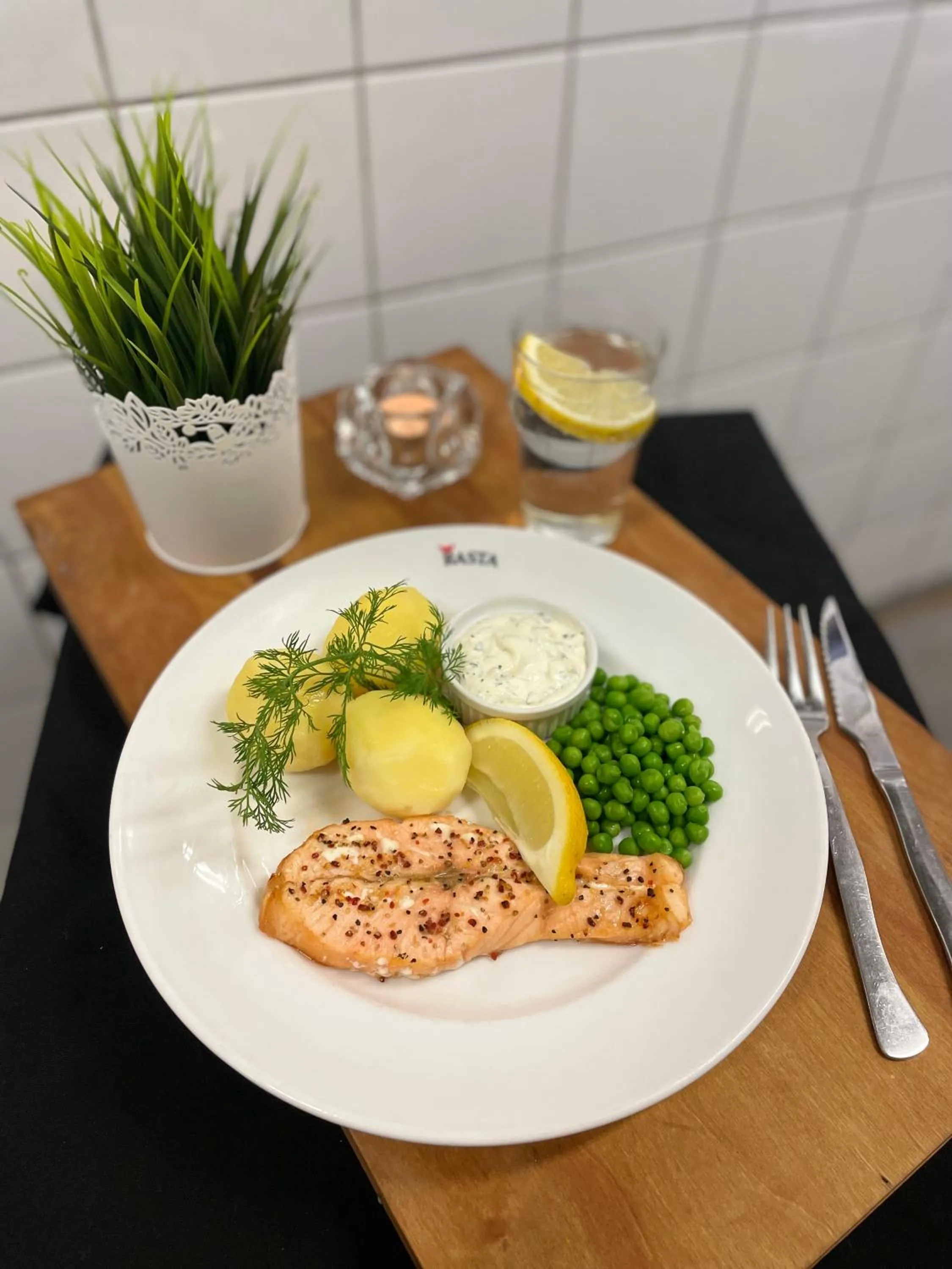 Restaurant/places to eat in Rasta Falköping