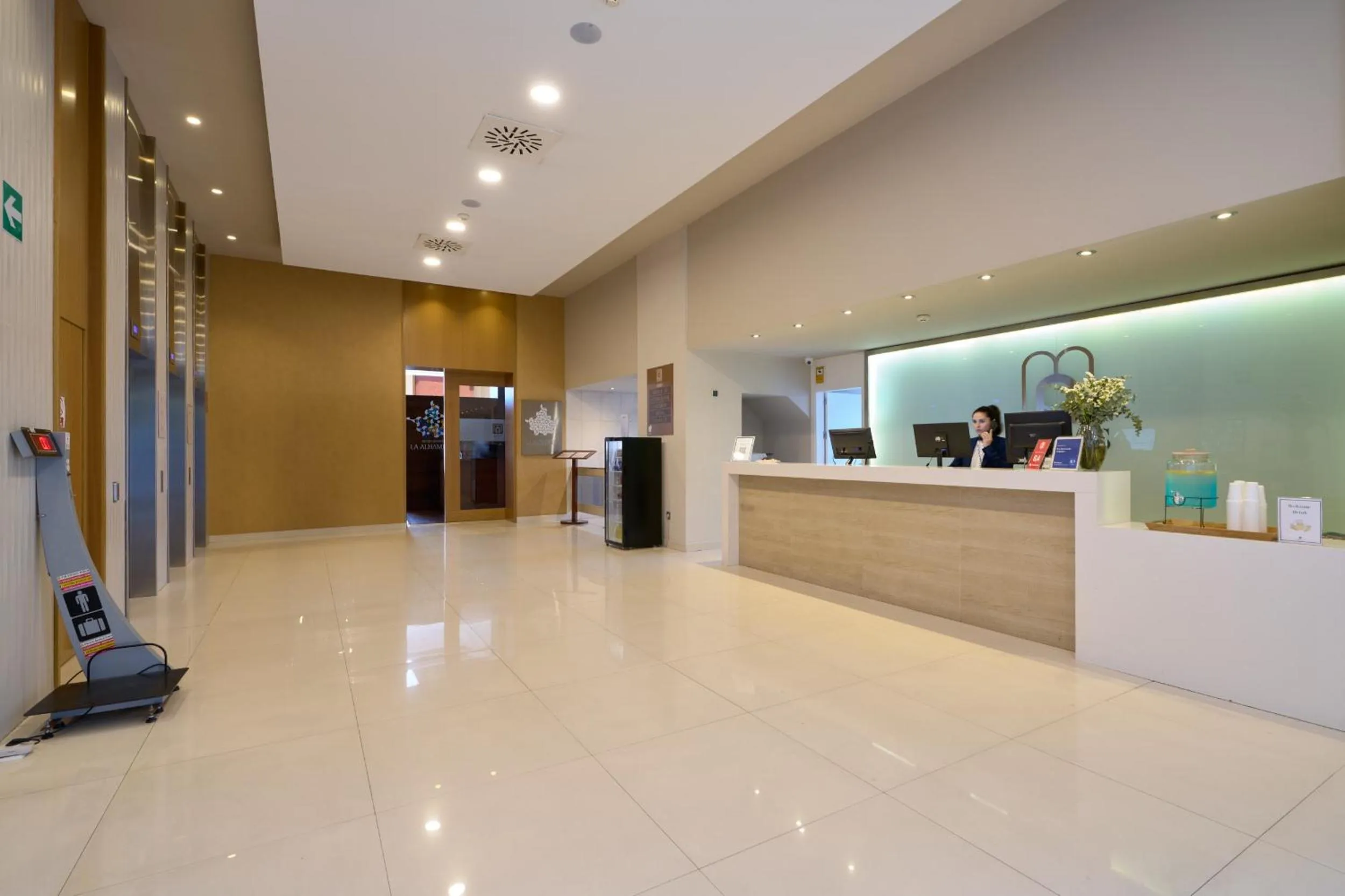 Lobby or reception in M.A. Hotel Sevilla Congresos
