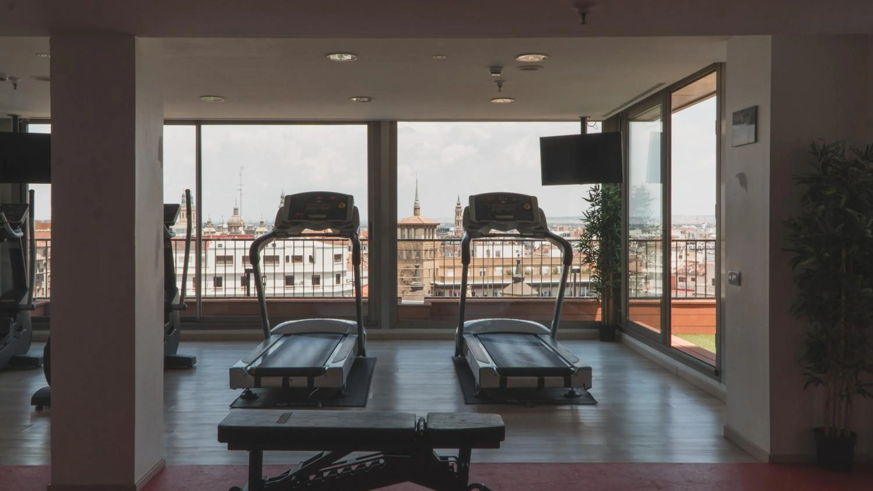 Fitness centre/facilities in Zenit Don Yo