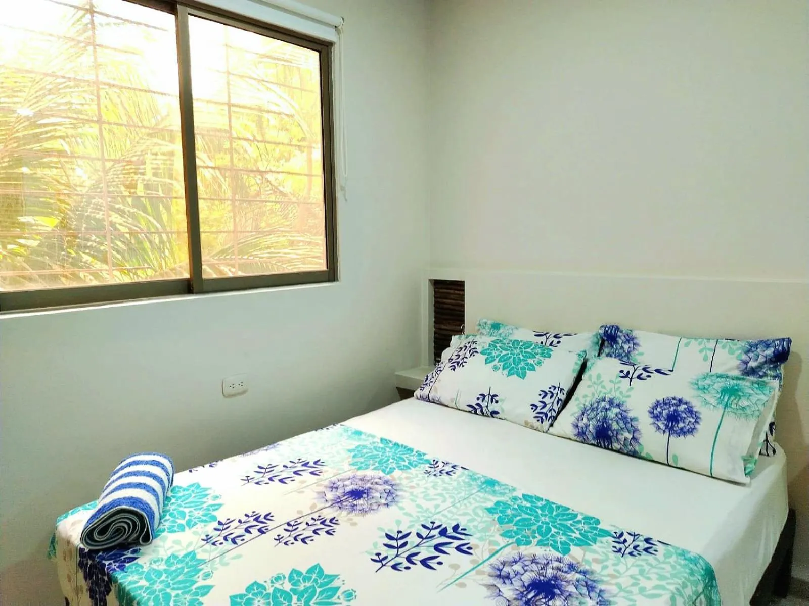 Bed in Avadia del Mar