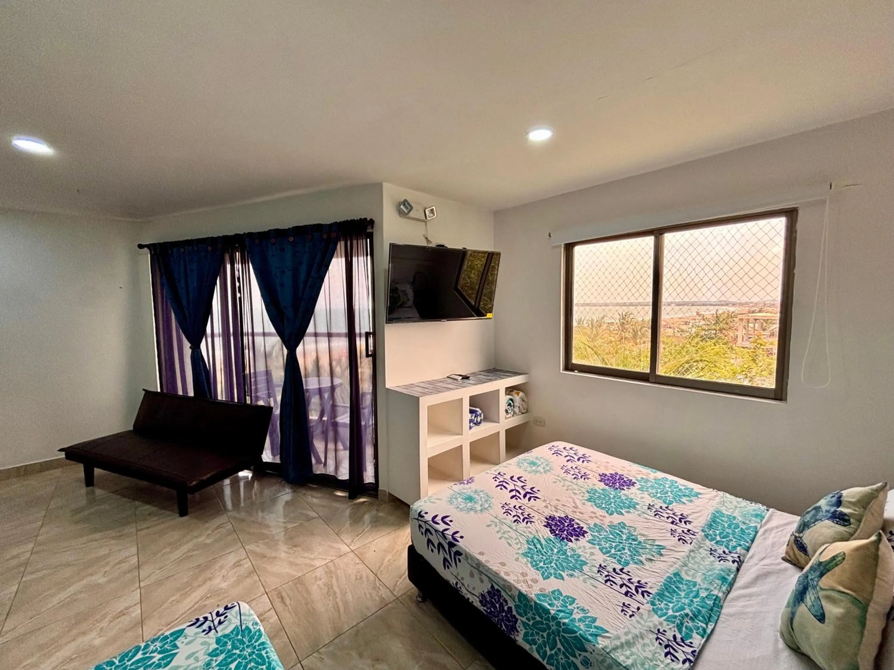 Bed in Avadia del Mar