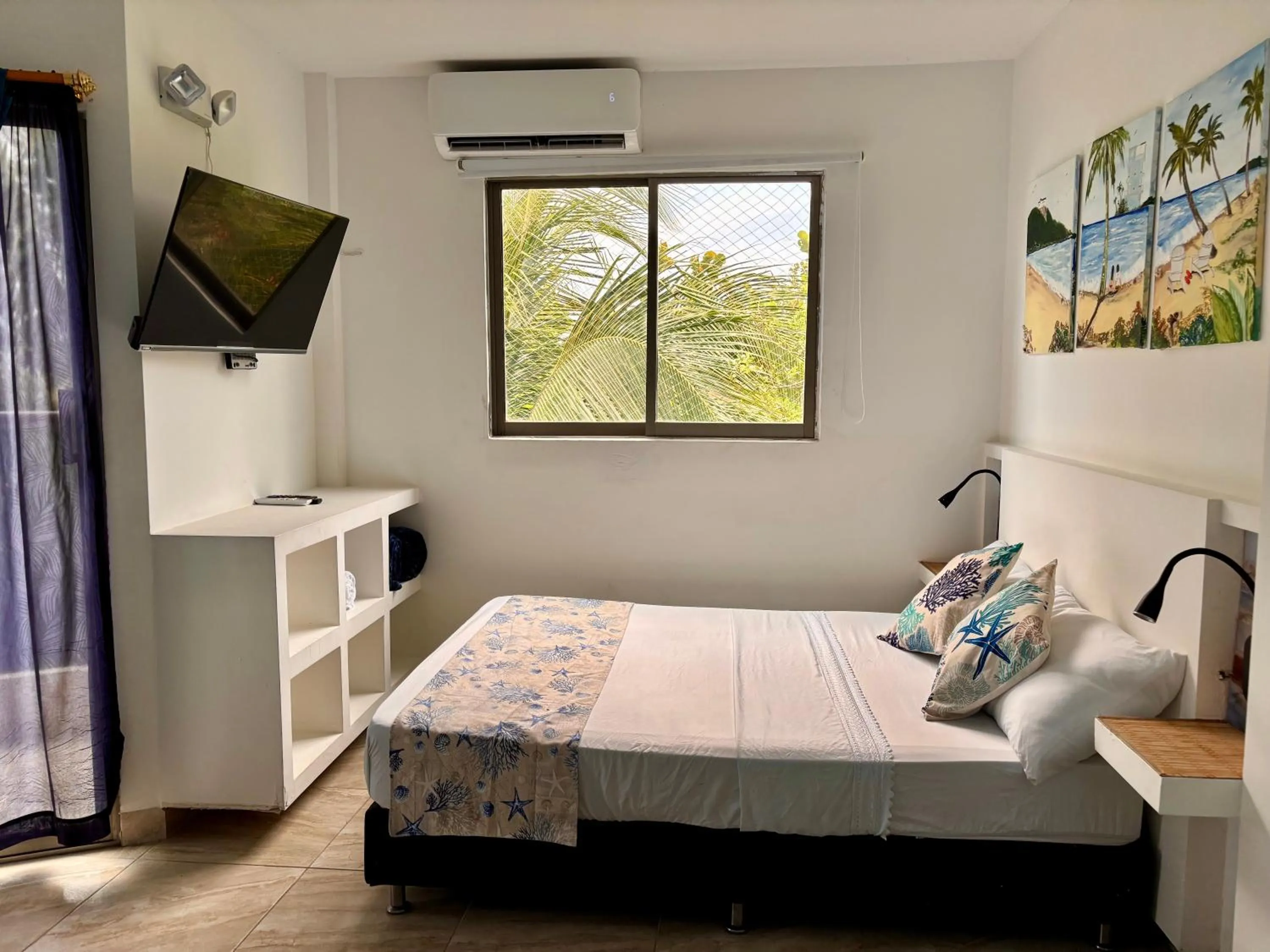 Bed in Avadia del Mar