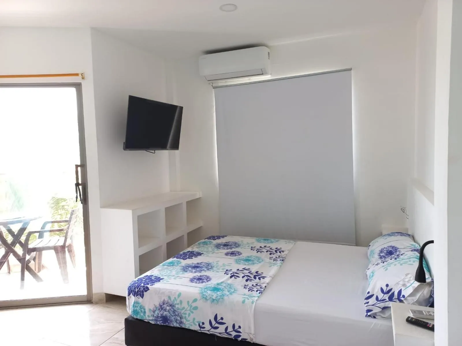 Bed in Avadia del Mar