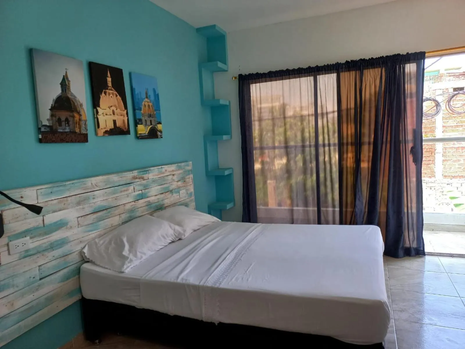 Bed in Avadia del Mar