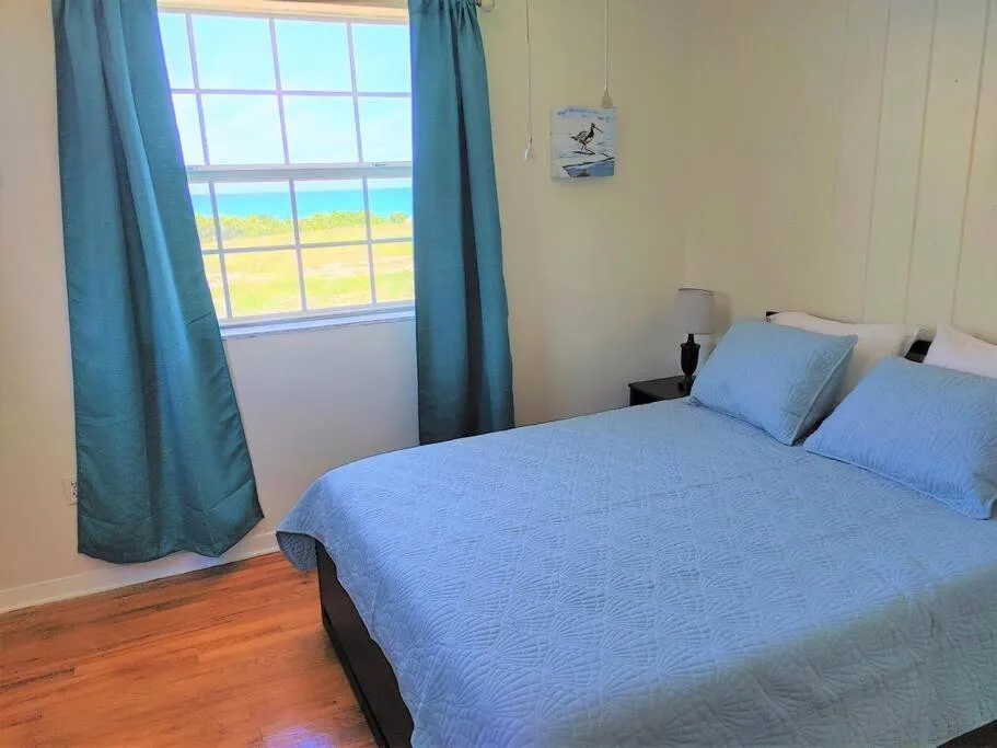 Bedroom, Bed in Melbourne Beach Ocean Front house on 1.2 acres