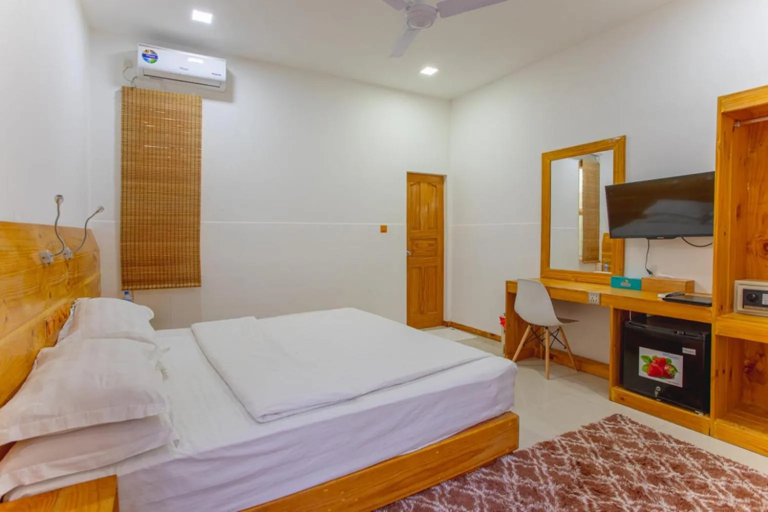 Bedroom, Bed in Alaika Maafushi