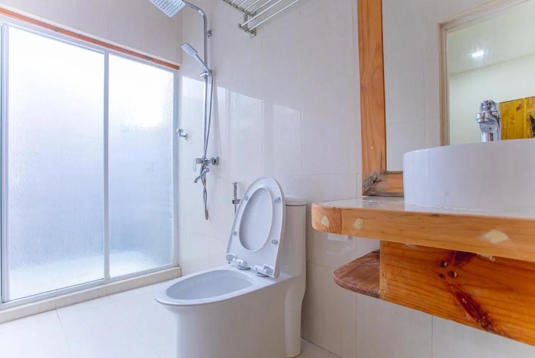 Shower in Alaika Maafushi