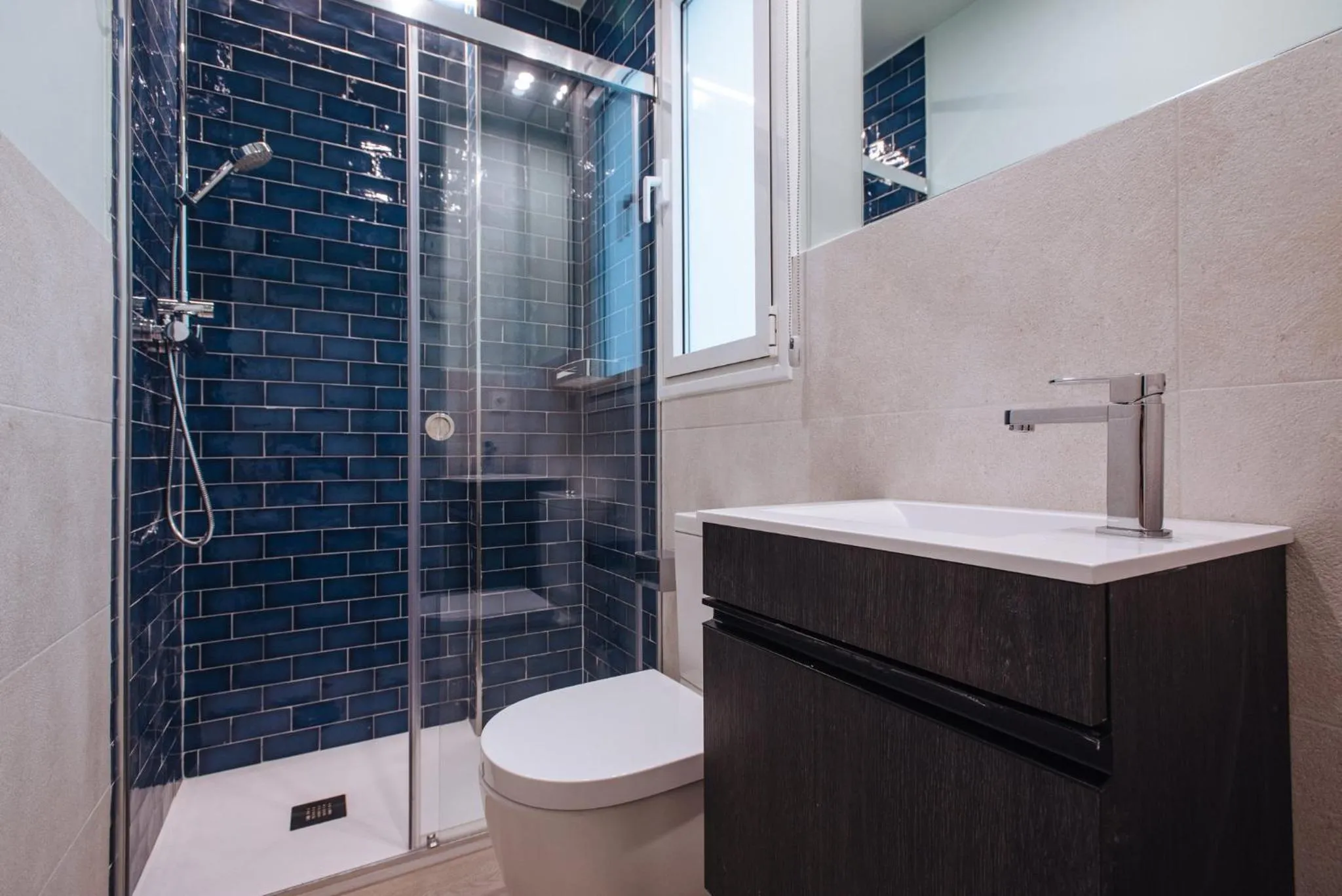 Bathroom in Sercotel Sevilla Guadalquivir Suites