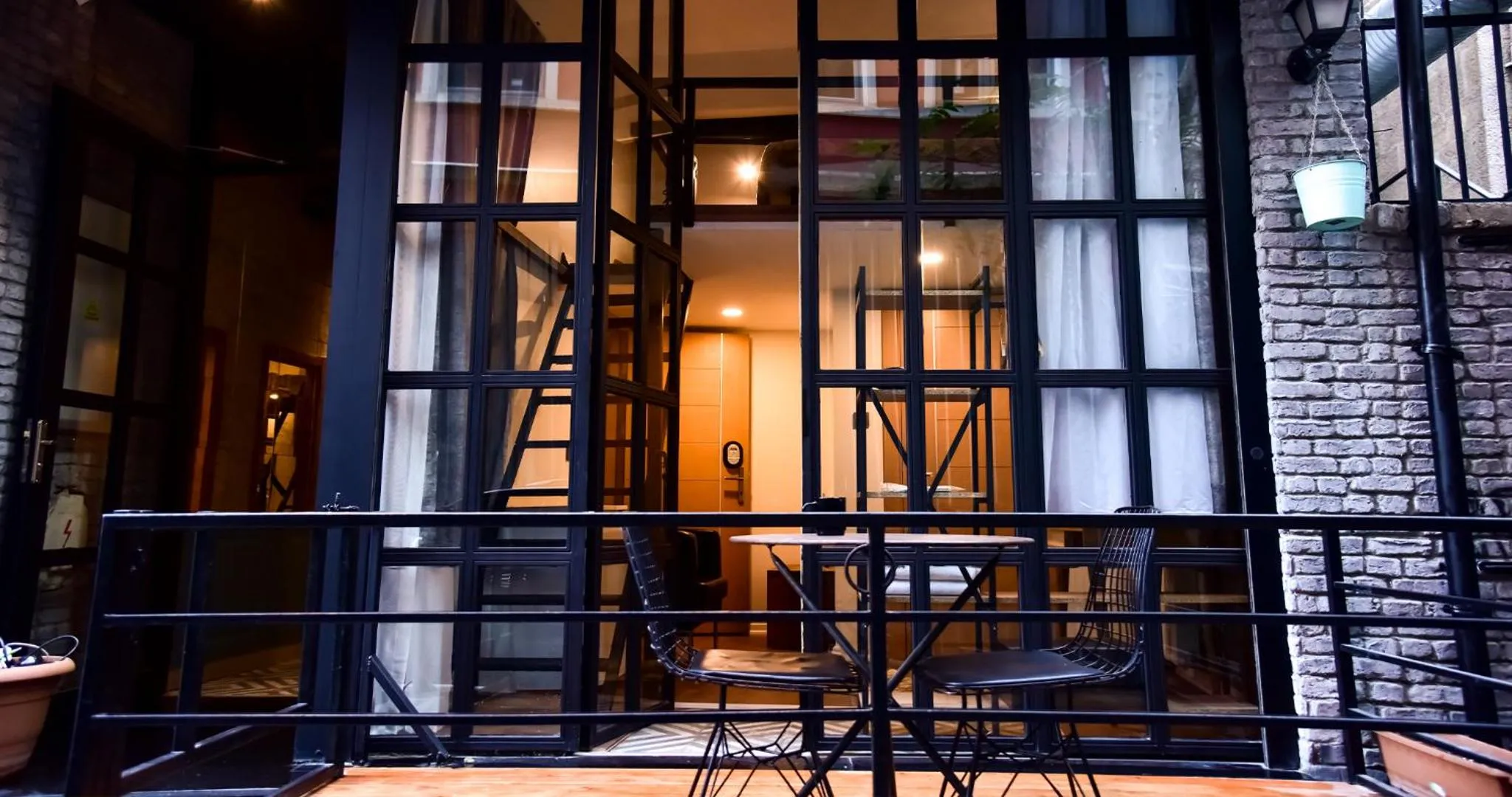 Property building in Mates Port Hotel