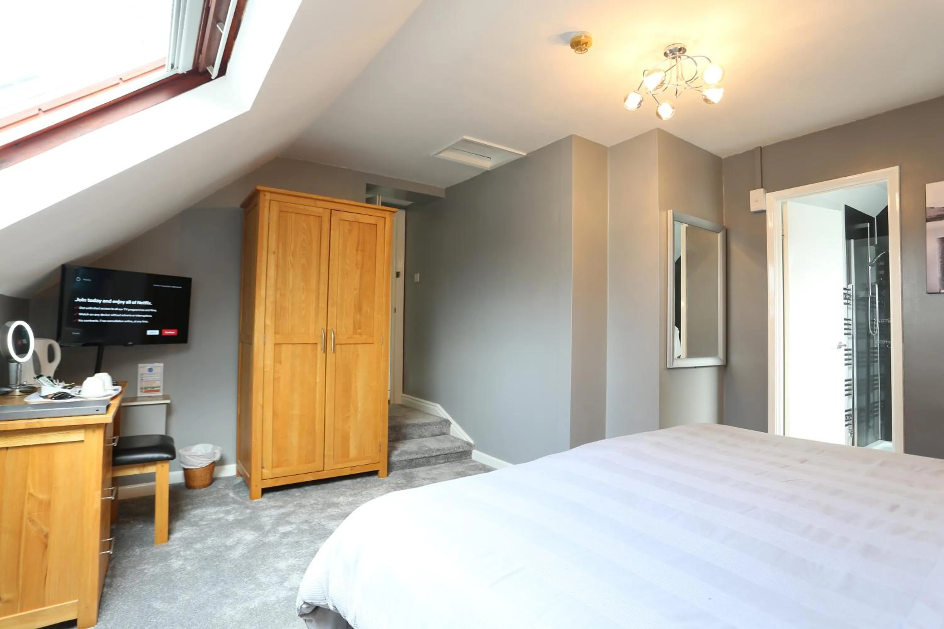 Bed in Dalegarth House Portinscale