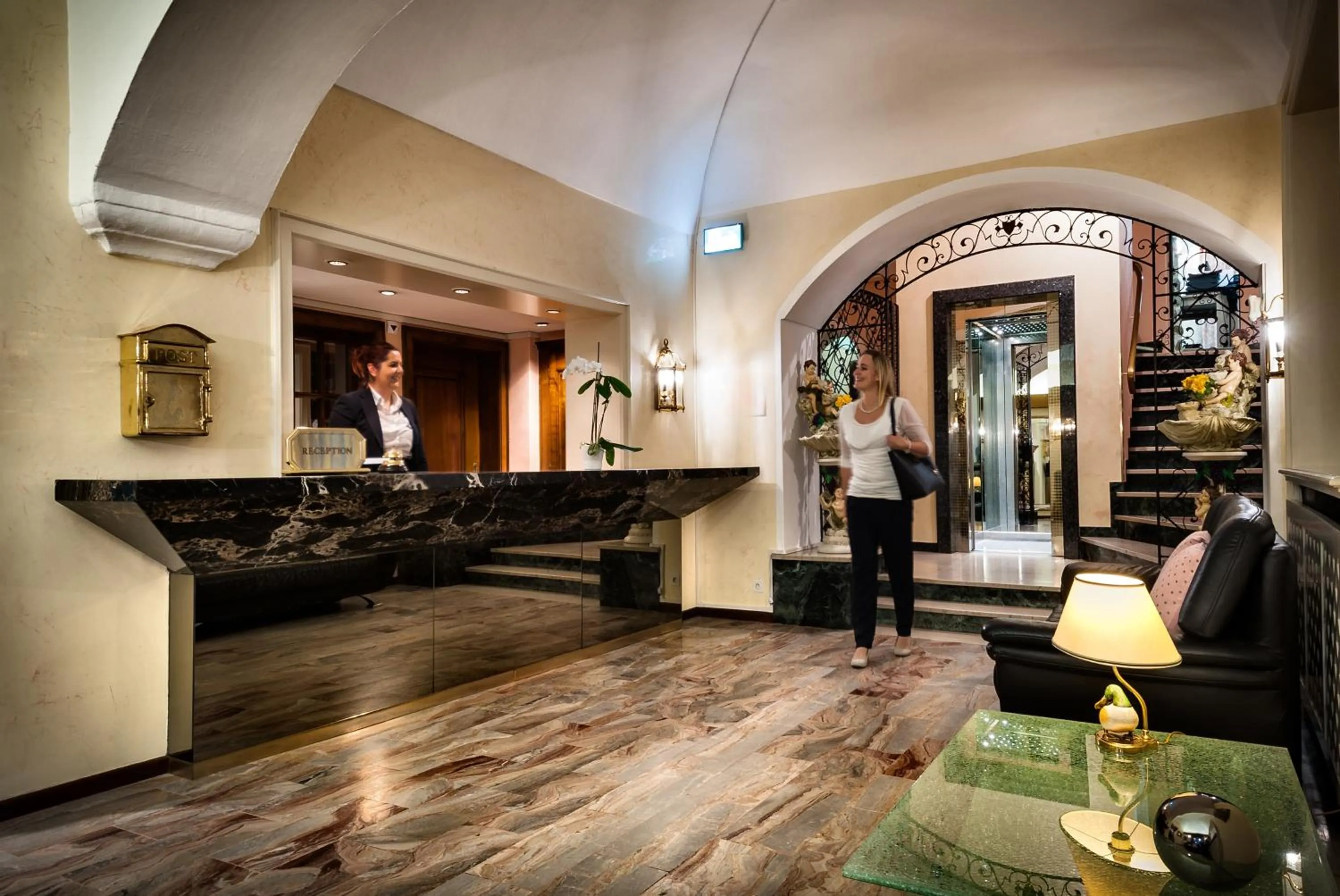 Lobby or reception in Residenze dell'Angelo